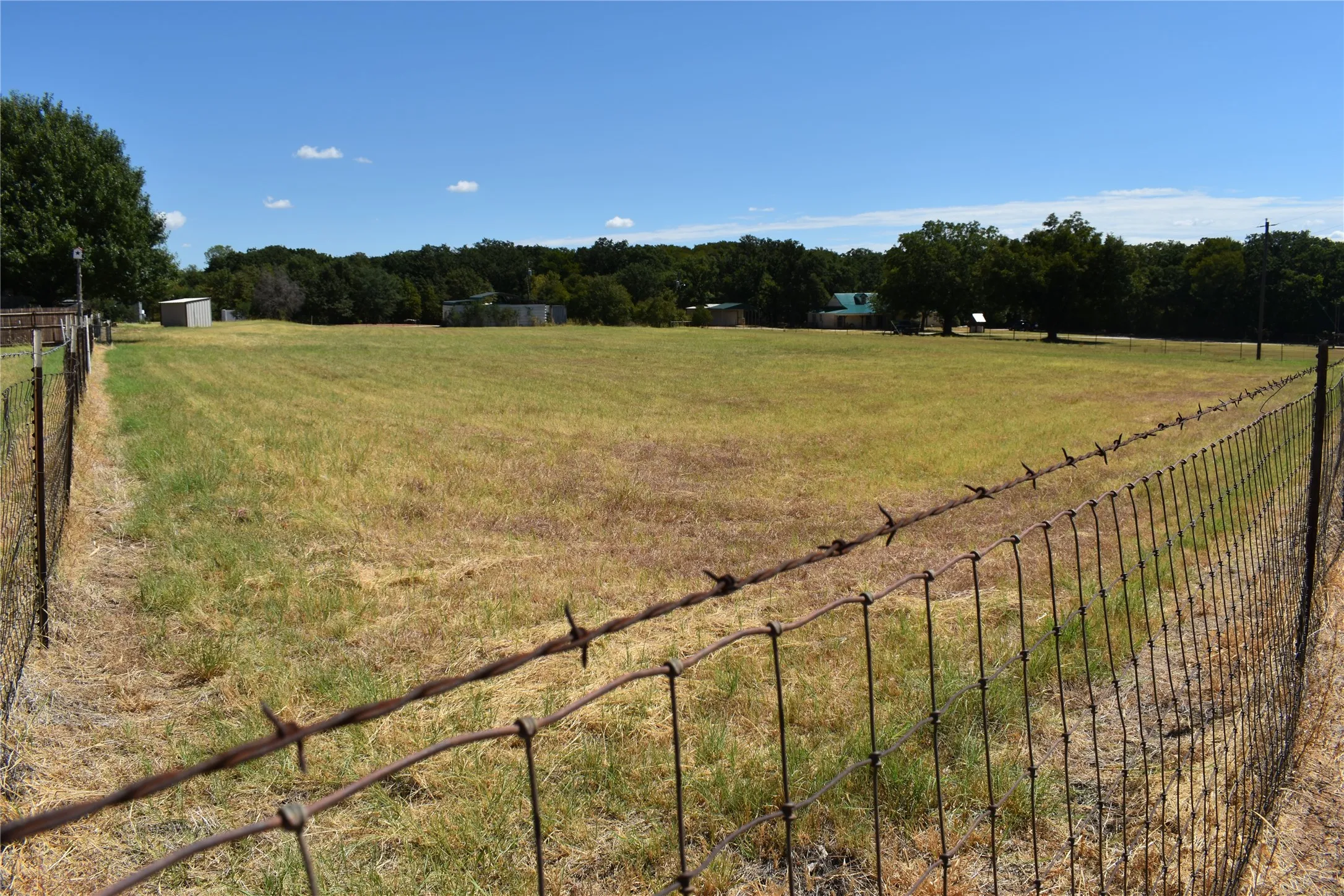 Improved Land For Sale in Johnson County , TBD FM 4, Grandview, Texas 76050, 0, 0, Garage spaces, 0 Sqft, built in 0, mls#21373294, Real Estate Agent in Grandview, Homes For Sale in Johnson county, Homes For Sale in Grandview, Realtor in Grandview Texas, Real Estate Brokerage Independent Realty Texas, Luminita Cordes Realtor