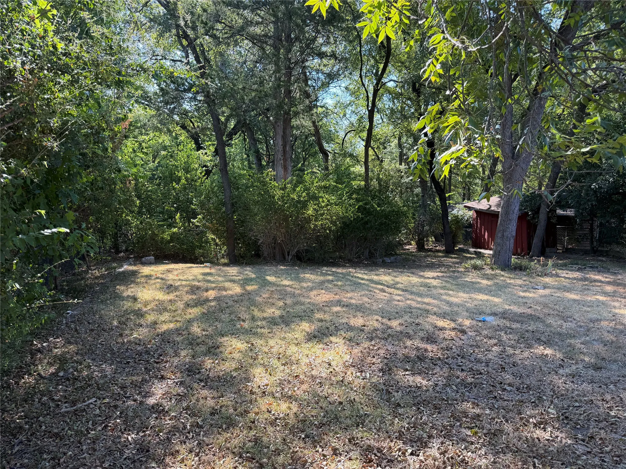 Single Family Residence For Sale in Dallas County , 9820 Ash Creek Drive, Dallas, Texas 75228, 3 Bedroom, 2 Bathroom, 2 Garage spaces, 1,764 Sqft, built in 1957, mls#21374251, Real Estate Agent in Dallas, Homes For Sale in Dallas county, Homes For Sale in Dallas, Realtor in Dallas Texas, Real Estate Brokerage Independent Realty Texas, Luminita Cordes Realtor
