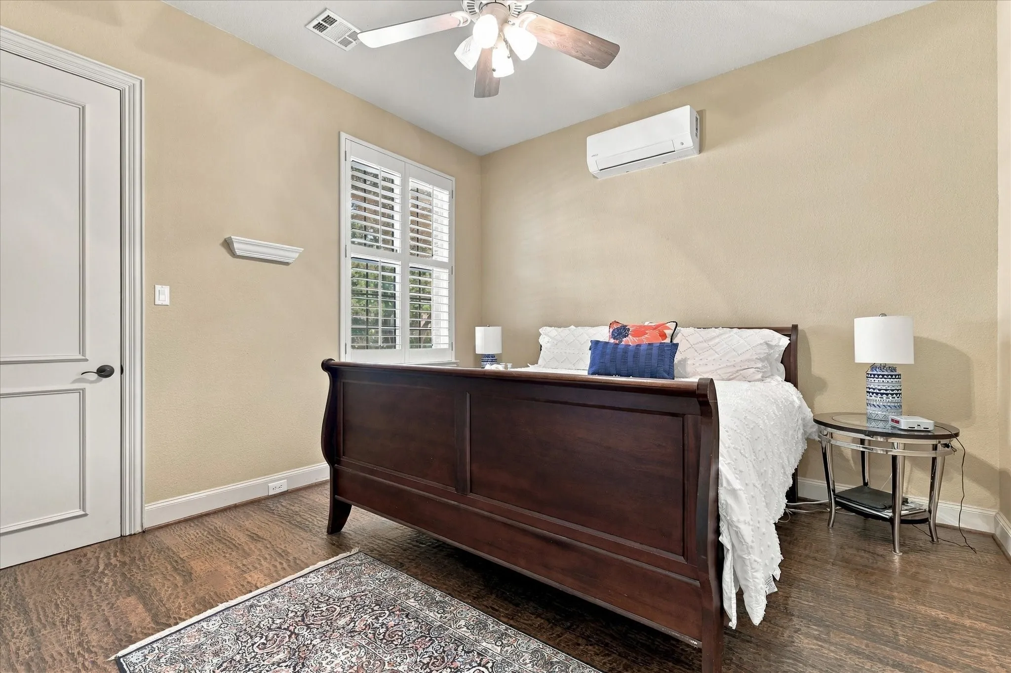 Single Family Residence For Sale in Dallas County , 614 Castle Creek Drive, Coppell, Texas 75019, 4 Bedroom, 4 Bathroom, 3 Garage spaces, 4,227 Sqft, built in 1997, mls#21378740, Real Estate Agent in Coppell, Homes For Sale in Dallas county, Homes For Sale in Coppell, Realtor in Coppell Texas, Real Estate Brokerage Independent Realty Texas, Luminita Cordes Realtor