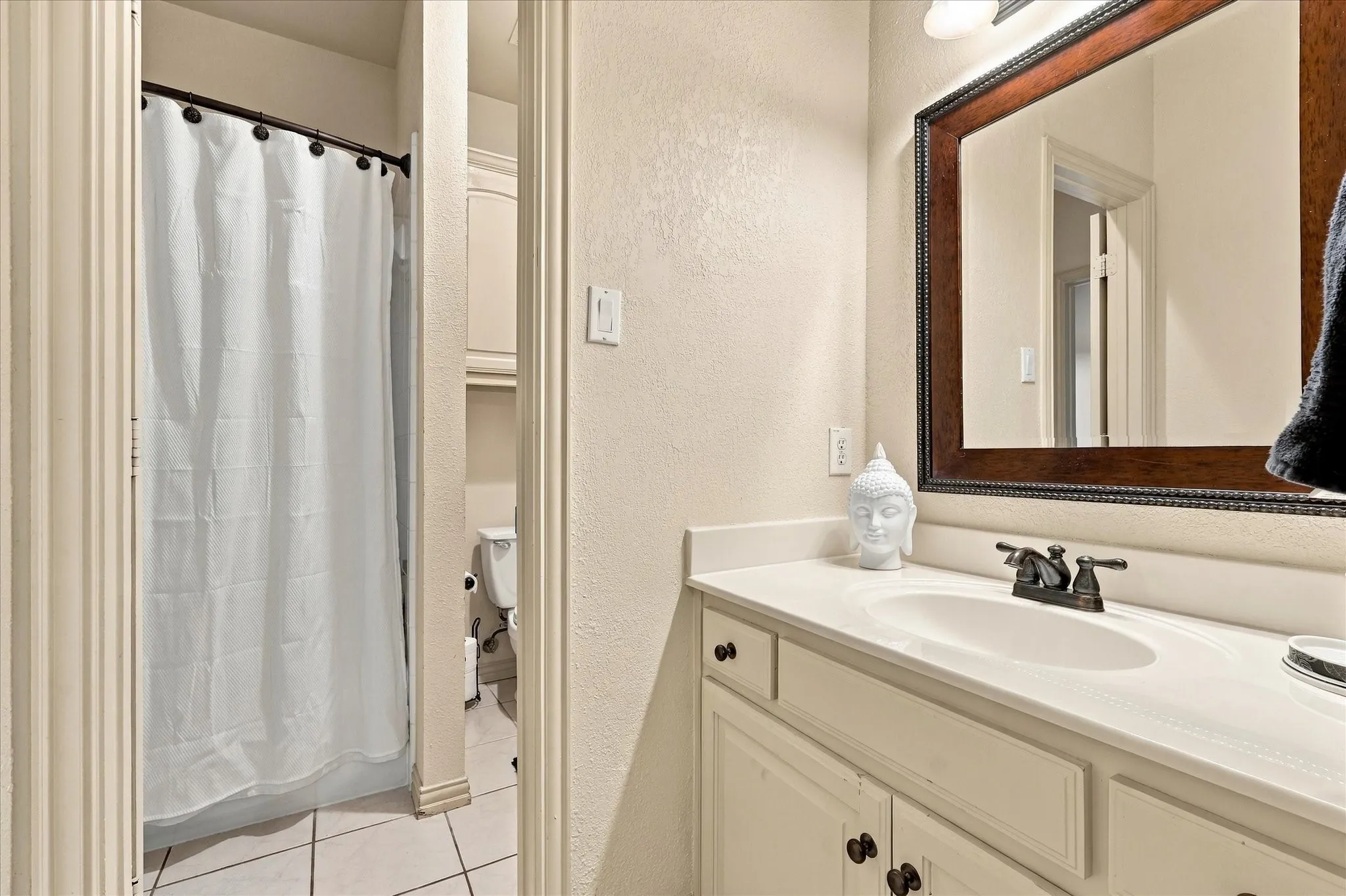 Single Family Residence For Sale in Dallas County , 614 Castle Creek Drive, Coppell, Texas 75019, 4 Bedroom, 4 Bathroom, 3 Garage spaces, 4,227 Sqft, built in 1997, mls#21378740, Real Estate Agent in Coppell, Homes For Sale in Dallas county, Homes For Sale in Coppell, Realtor in Coppell Texas, Real Estate Brokerage Independent Realty Texas, Luminita Cordes Realtor