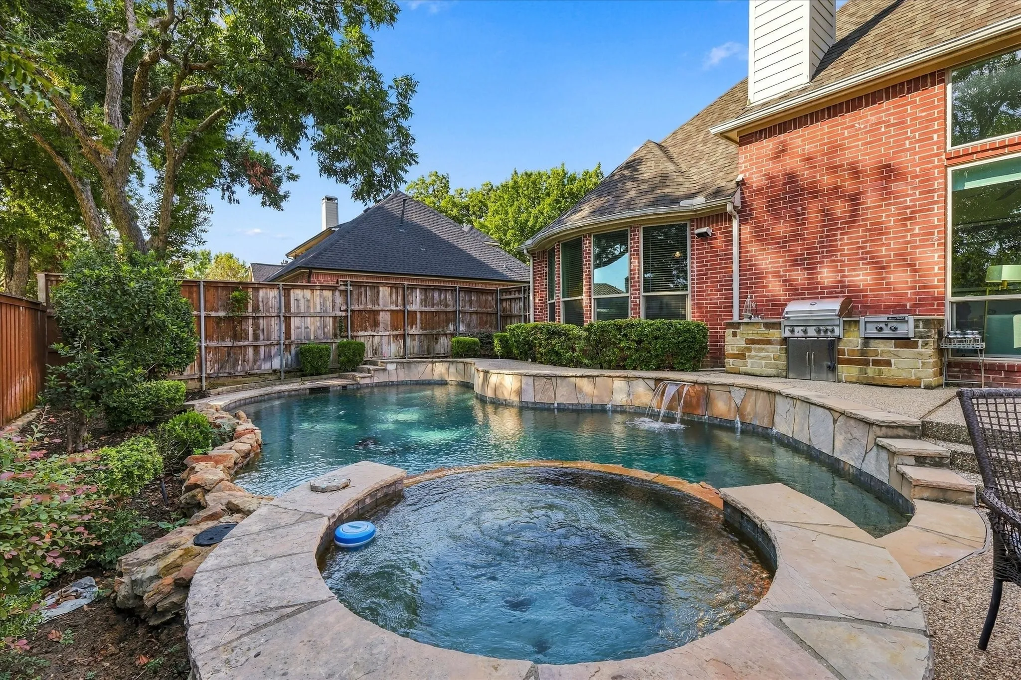 Single Family Residence For Sale in Dallas County , 614 Castle Creek Drive, Coppell, Texas 75019, 4 Bedroom, 4 Bathroom, 3 Garage spaces, 4,227 Sqft, built in 1997, mls#21378740, Real Estate Agent in Coppell, Homes For Sale in Dallas county, Homes For Sale in Coppell, Realtor in Coppell Texas, Real Estate Brokerage Independent Realty Texas, Luminita Cordes Realtor
