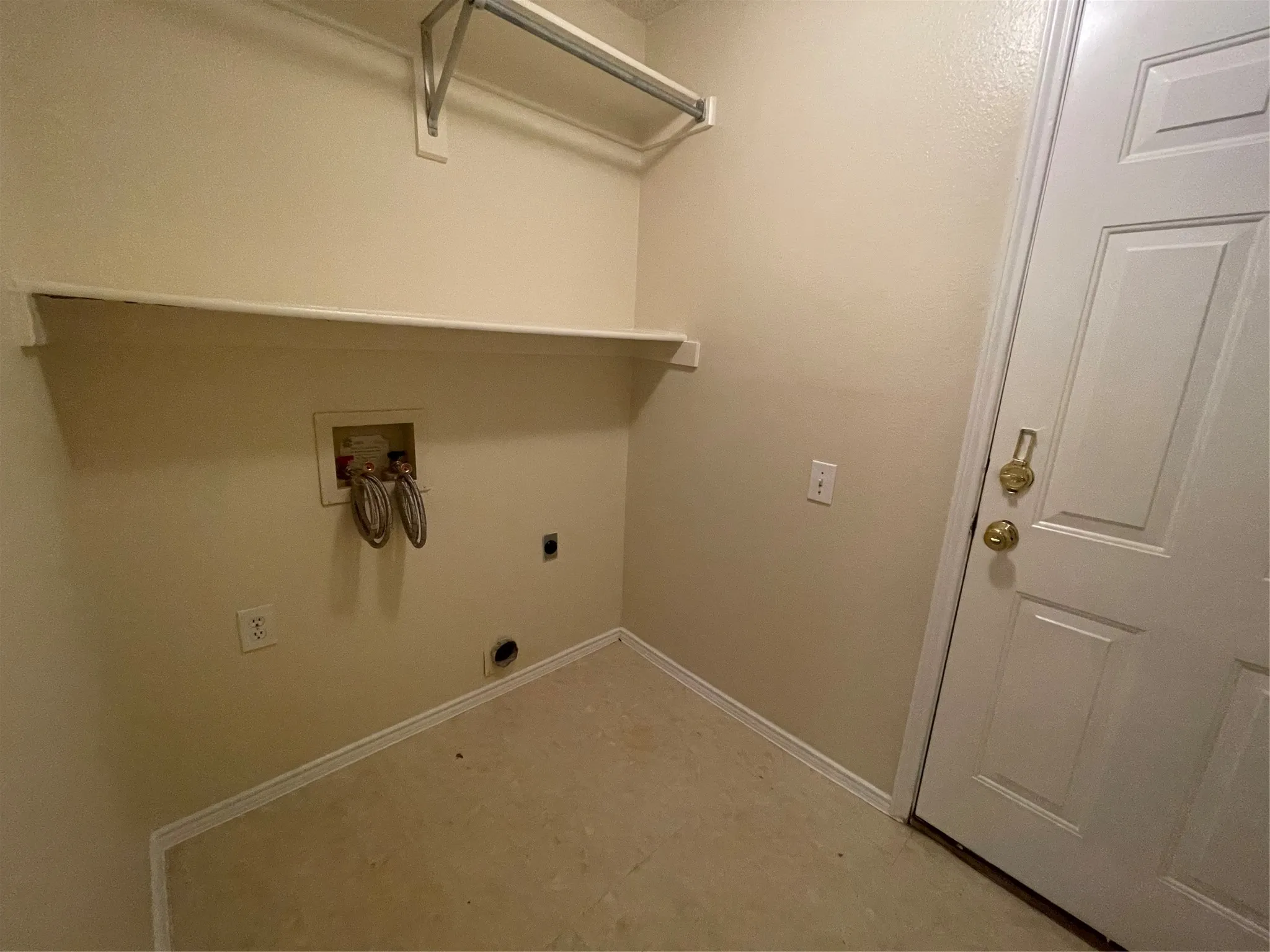 Single Family Residence For Rent in Tarrant County , 3412 Derby Court, Fort Worth, Texas 76123, 4 Bedroom, 2 Bathroom, 2 Garage spaces, 2,179 Sqft, built in 1993, mls#21378673, Real Estate Agent in Fort Worth, Homes For Rent in Tarrant county, Homes For Rent in Fort Worth, Realtor in Fort Worth Texas, Real Estate Brokerage Independent Realty Texas, Luminita Cordes Realtor