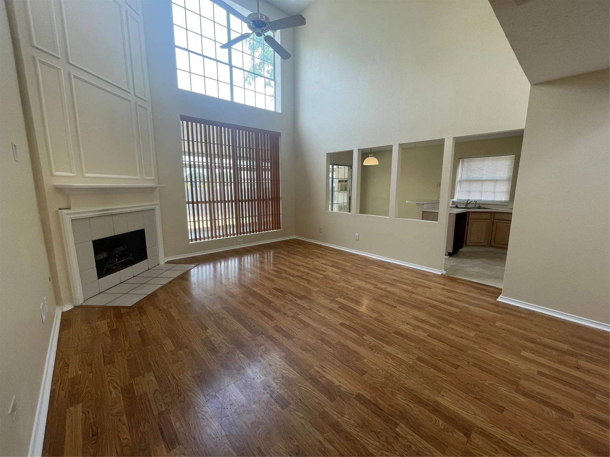 Single Family Residence For Rent in Tarrant County , 3412 Derby Court, Fort Worth, Texas 76123, 4 Bedroom, 2 Bathroom, 2 Garage spaces, 2,179 Sqft, built in 1993, mls#21378673, Real Estate Agent in Fort Worth, Homes For Rent in Tarrant county, Homes For Rent in Fort Worth, Realtor in Fort Worth Texas, Real Estate Brokerage Independent Realty Texas, Luminita Cordes Realtor