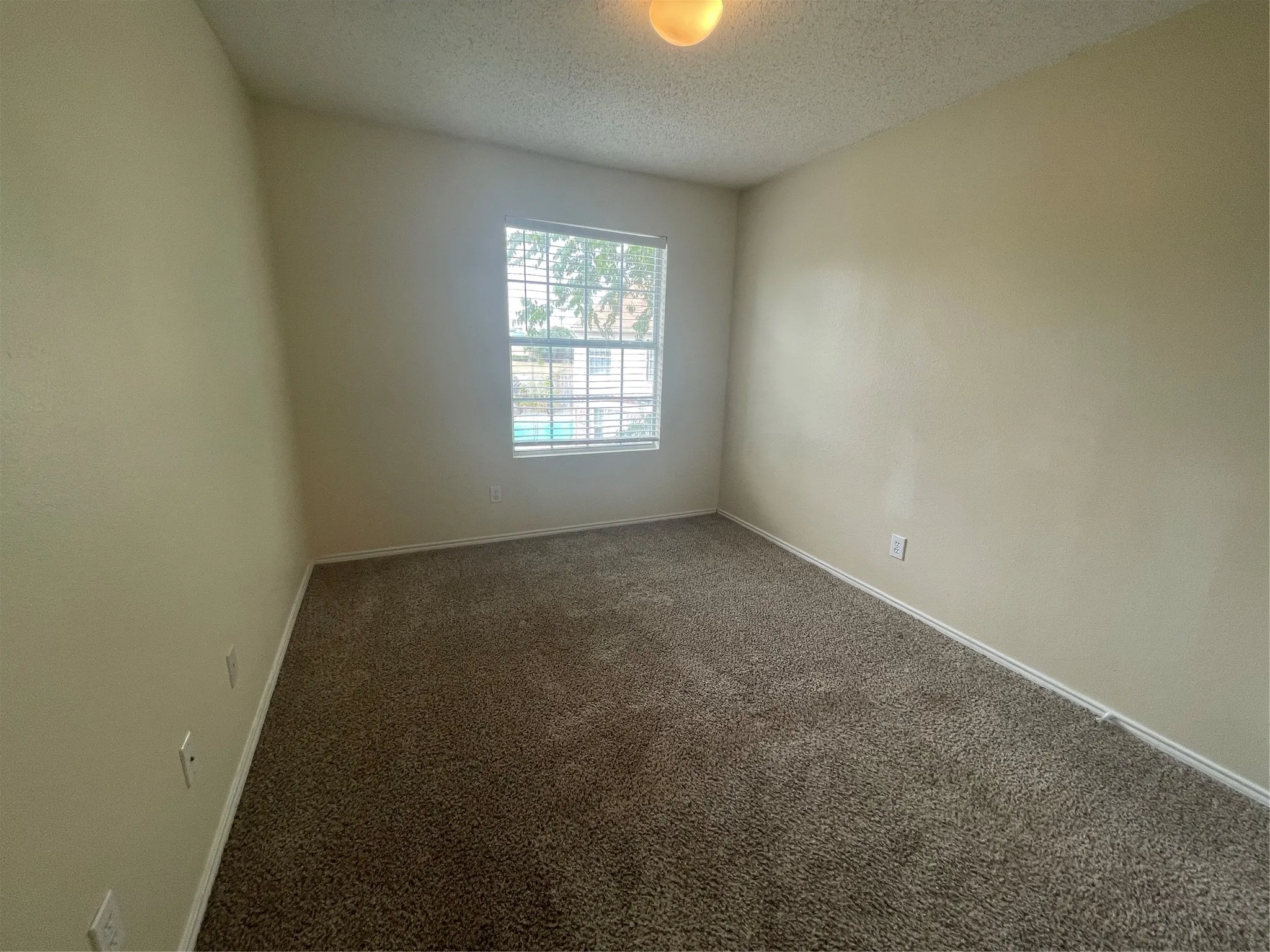 Single Family Residence For Rent in Tarrant County , 3412 Derby Court, Fort Worth, Texas 76123, 4 Bedroom, 2 Bathroom, 2 Garage spaces, 2,179 Sqft, built in 1993, mls#21378673, Real Estate Agent in Fort Worth, Homes For Rent in Tarrant county, Homes For Rent in Fort Worth, Realtor in Fort Worth Texas, Real Estate Brokerage Independent Realty Texas, Luminita Cordes Realtor