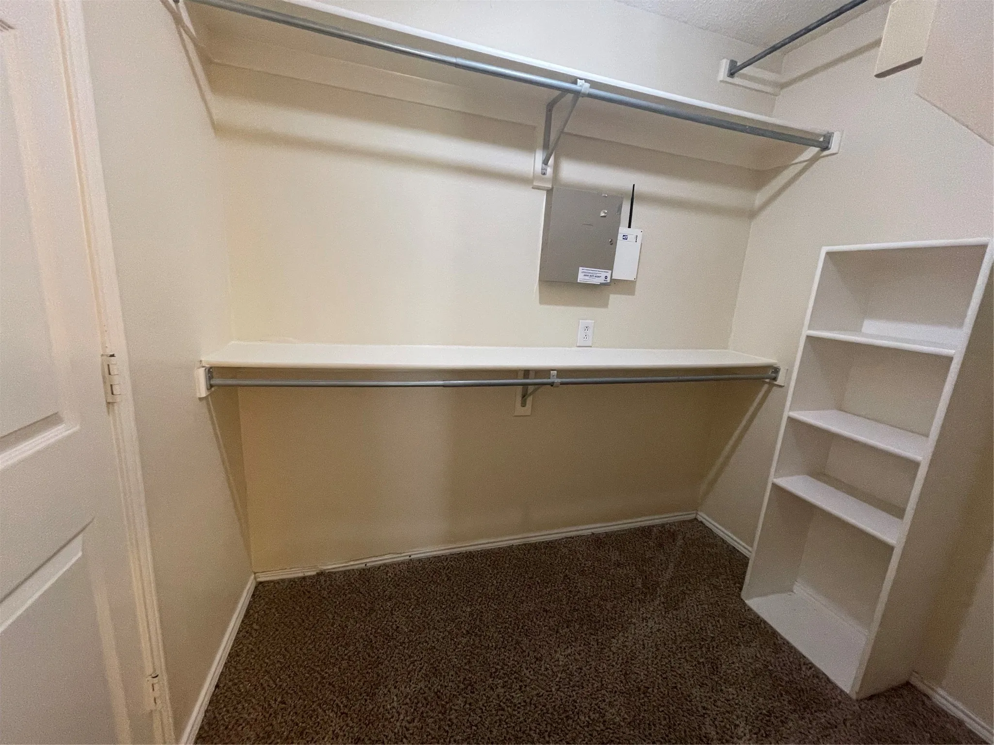 Single Family Residence For Rent in Tarrant County , 3412 Derby Court, Fort Worth, Texas 76123, 4 Bedroom, 2 Bathroom, 2 Garage spaces, 2,179 Sqft, built in 1993, mls#21378673, Real Estate Agent in Fort Worth, Homes For Rent in Tarrant county, Homes For Rent in Fort Worth, Realtor in Fort Worth Texas, Real Estate Brokerage Independent Realty Texas, Luminita Cordes Realtor