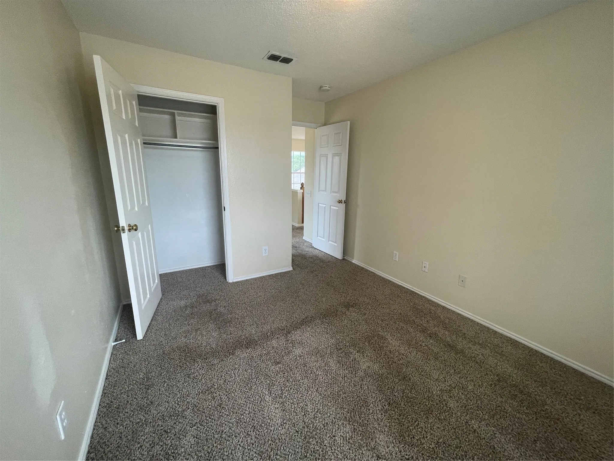 Single Family Residence For Rent in Tarrant County , 3412 Derby Court, Fort Worth, Texas 76123, 4 Bedroom, 2 Bathroom, 2 Garage spaces, 2,179 Sqft, built in 1993, mls#21378673, Real Estate Agent in Fort Worth, Homes For Rent in Tarrant county, Homes For Rent in Fort Worth, Realtor in Fort Worth Texas, Real Estate Brokerage Independent Realty Texas, Luminita Cordes Realtor