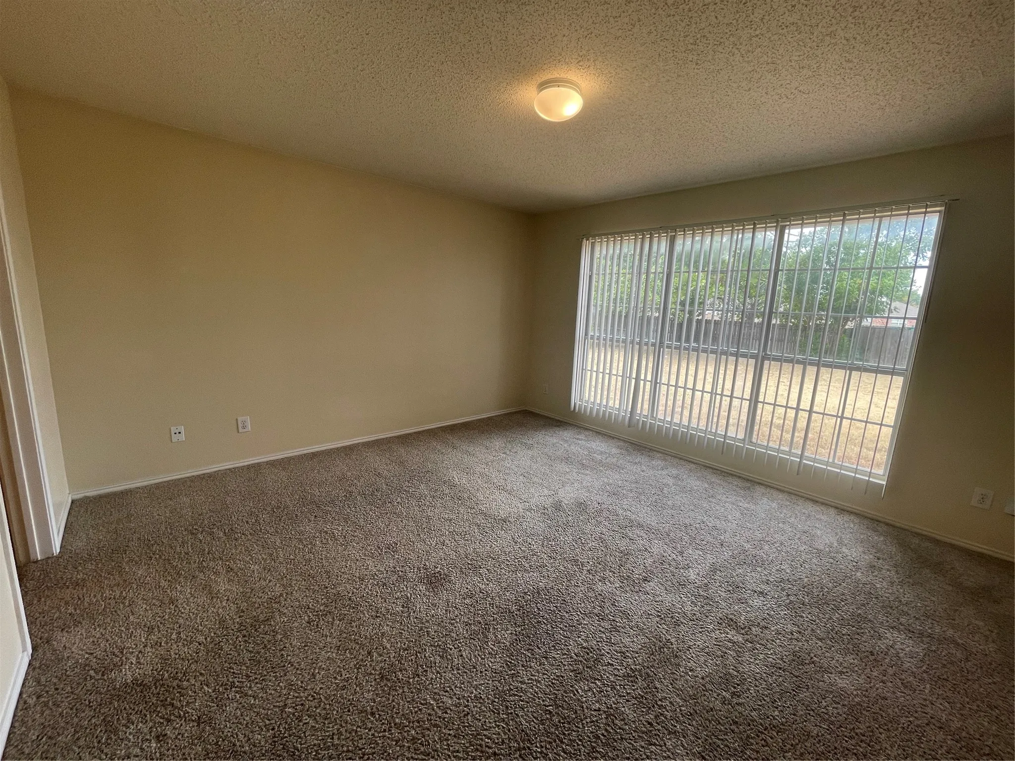 Single Family Residence For Rent in Tarrant County , 3412 Derby Court, Fort Worth, Texas 76123, 4 Bedroom, 2 Bathroom, 2 Garage spaces, 2,179 Sqft, built in 1993, mls#21378673, Real Estate Agent in Fort Worth, Homes For Rent in Tarrant county, Homes For Rent in Fort Worth, Realtor in Fort Worth Texas, Real Estate Brokerage Independent Realty Texas, Luminita Cordes Realtor