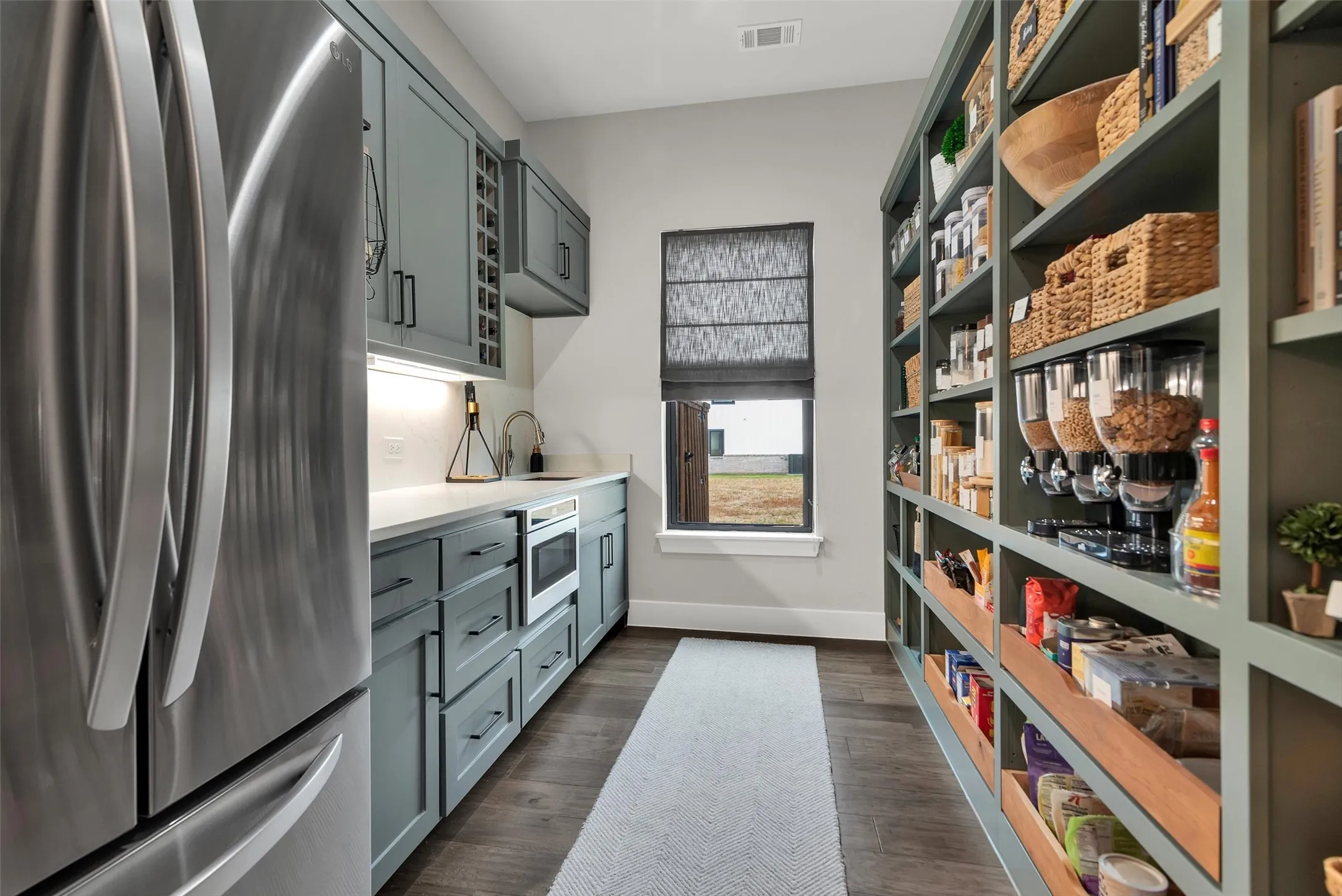 Single Family Residence For Sale in Grayson County , 2702 Stonecrest Drive, Sherman, Texas 75092, 3 Bedroom, 4 Bathroom, 3 Garage spaces, 3,152 Sqft, built in 2024, mls#21378019, Real Estate Agent in Sherman, Homes For Sale in Grayson county, Homes For Sale in Sherman, Realtor in Sherman Texas, Real Estate Brokerage Independent Realty Texas, Luminita Cordes Realtor