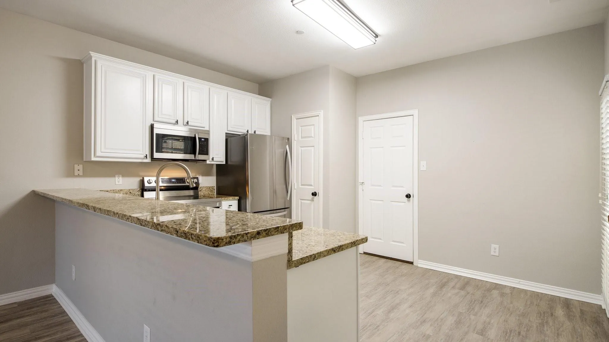 Condominium For Rent in Collin County , 575 S Virginia Hills Drive 1205, Mc Kinney, Texas 75072, 2 Bedroom, 2 Bathroom, 2 Garage spaces, 1,227 Sqft, built in 2005, mls#21373398, Real Estate Agent in Mc Kinney, Homes For Rent in Collin county, Homes For Rent in Mc Kinney, Realtor in Mc Kinney Texas, Real Estate Brokerage Independent Realty Texas, Luminita Cordes Realtor