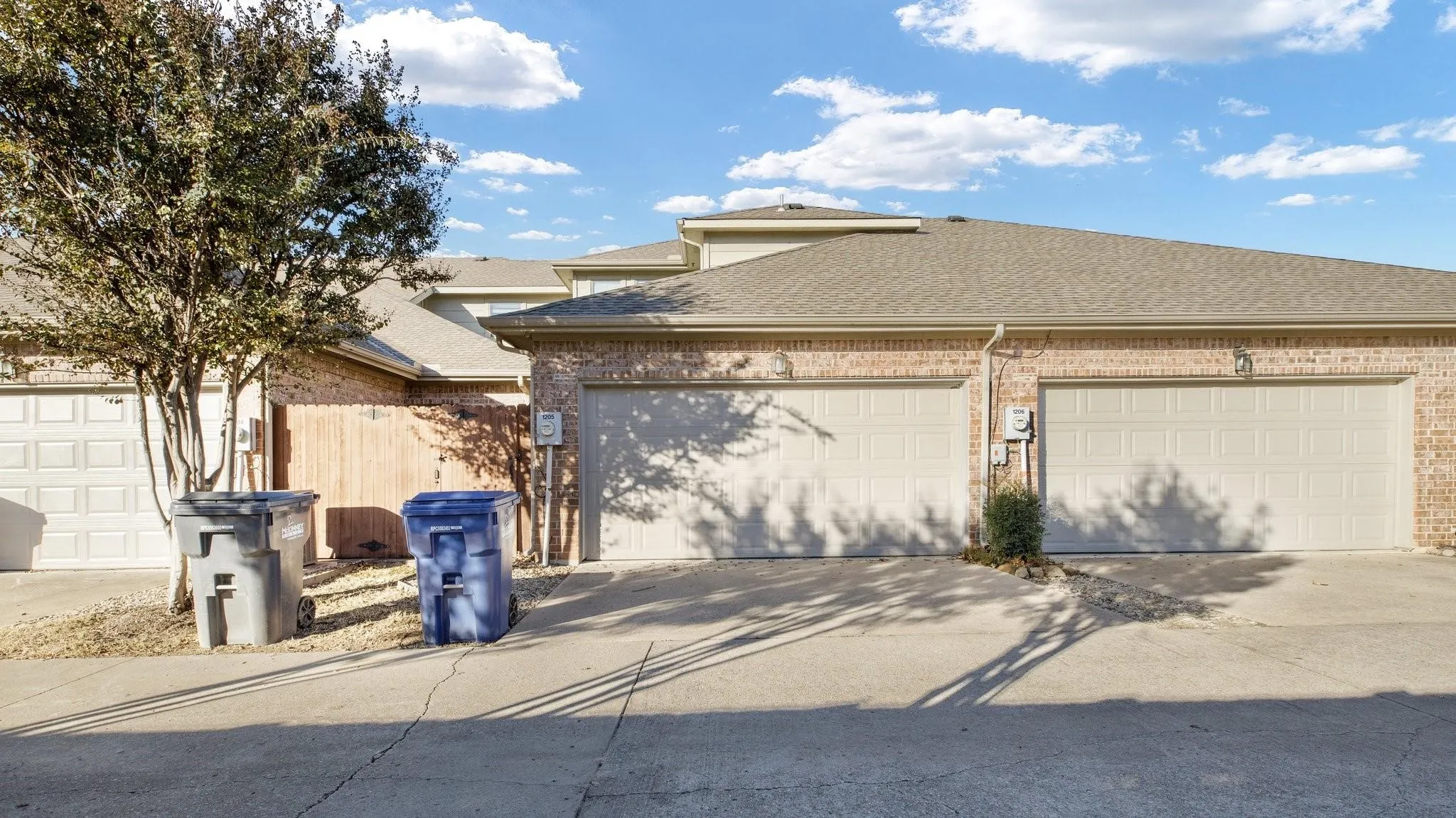 Condominium For Rent in Collin County , 575 S Virginia Hills Drive 1205, Mc Kinney, Texas 75072, 2 Bedroom, 2 Bathroom, 2 Garage spaces, 1,227 Sqft, built in 2005, mls#21373398, Real Estate Agent in Mc Kinney, Homes For Rent in Collin county, Homes For Rent in Mc Kinney, Realtor in Mc Kinney Texas, Real Estate Brokerage Independent Realty Texas, Luminita Cordes Realtor