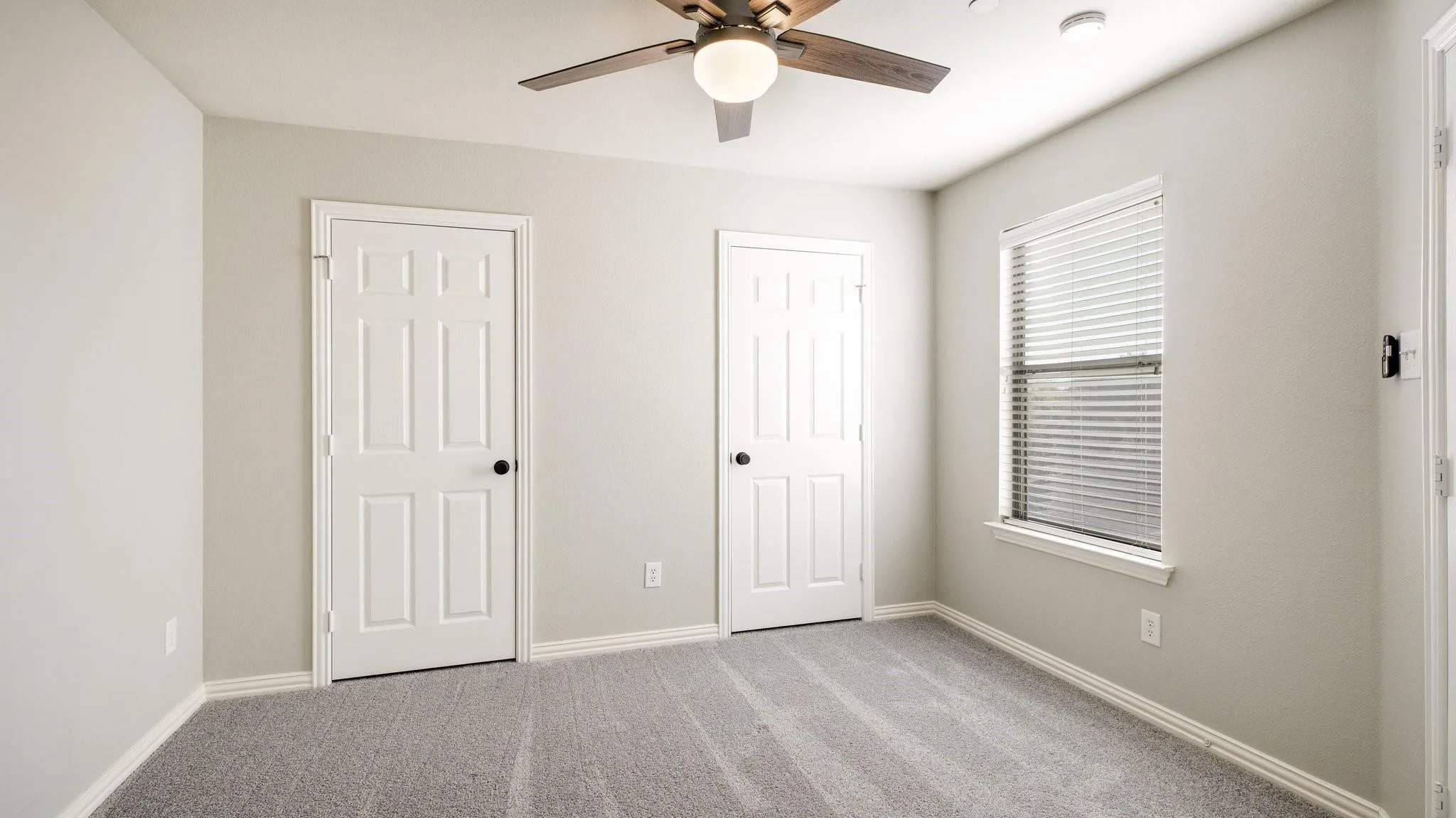 Condominium For Rent in Collin County , 575 S Virginia Hills Drive 1205, Mc Kinney, Texas 75072, 2 Bedroom, 2 Bathroom, 2 Garage spaces, 1,227 Sqft, built in 2005, mls#21373398, Real Estate Agent in Mc Kinney, Homes For Rent in Collin county, Homes For Rent in Mc Kinney, Realtor in Mc Kinney Texas, Real Estate Brokerage Independent Realty Texas, Luminita Cordes Realtor