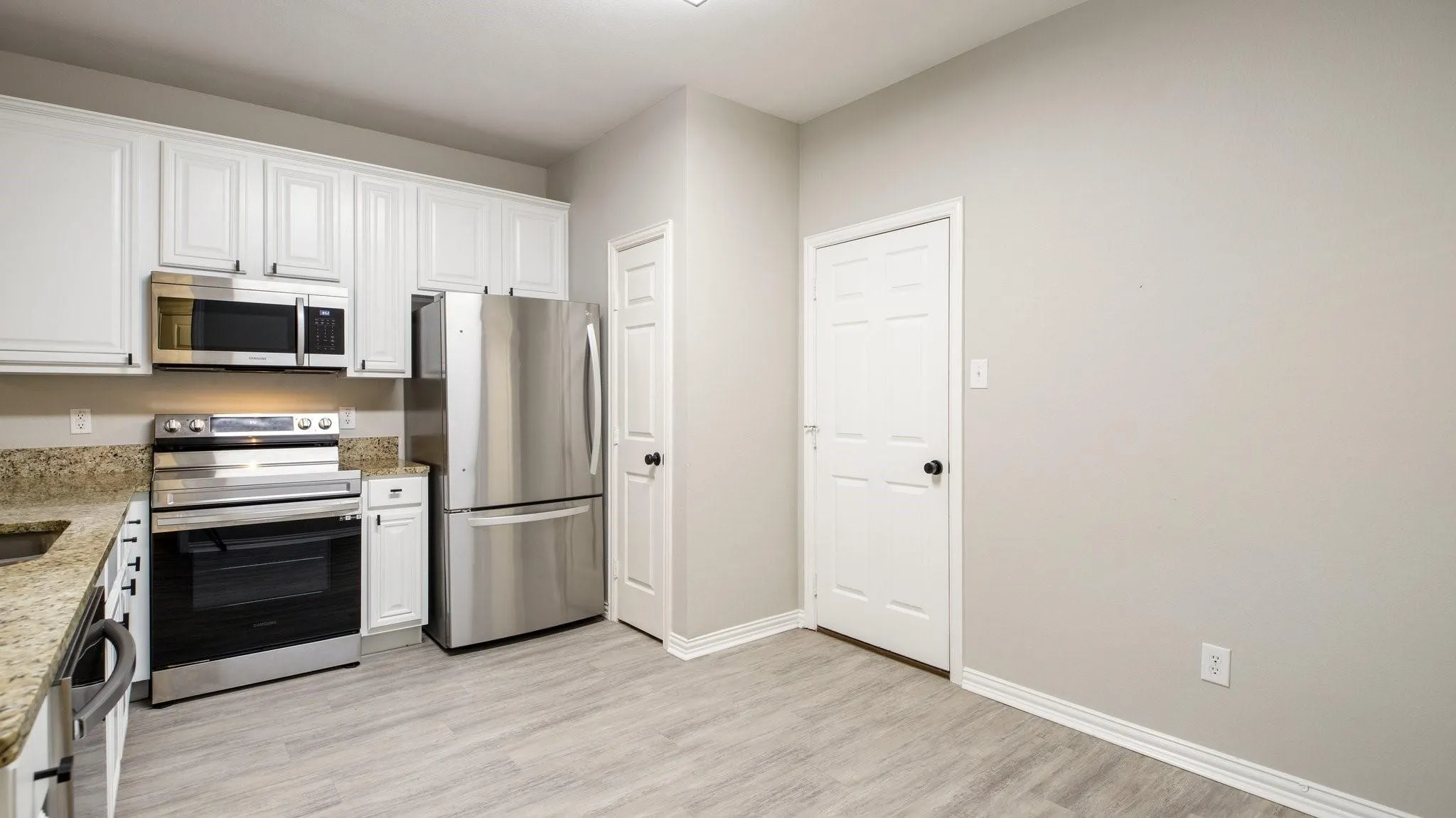 Condominium For Rent in Collin County , 575 S Virginia Hills Drive 1205, Mc Kinney, Texas 75072, 2 Bedroom, 2 Bathroom, 2 Garage spaces, 1,227 Sqft, built in 2005, mls#21373398, Real Estate Agent in Mc Kinney, Homes For Rent in Collin county, Homes For Rent in Mc Kinney, Realtor in Mc Kinney Texas, Real Estate Brokerage Independent Realty Texas, Luminita Cordes Realtor