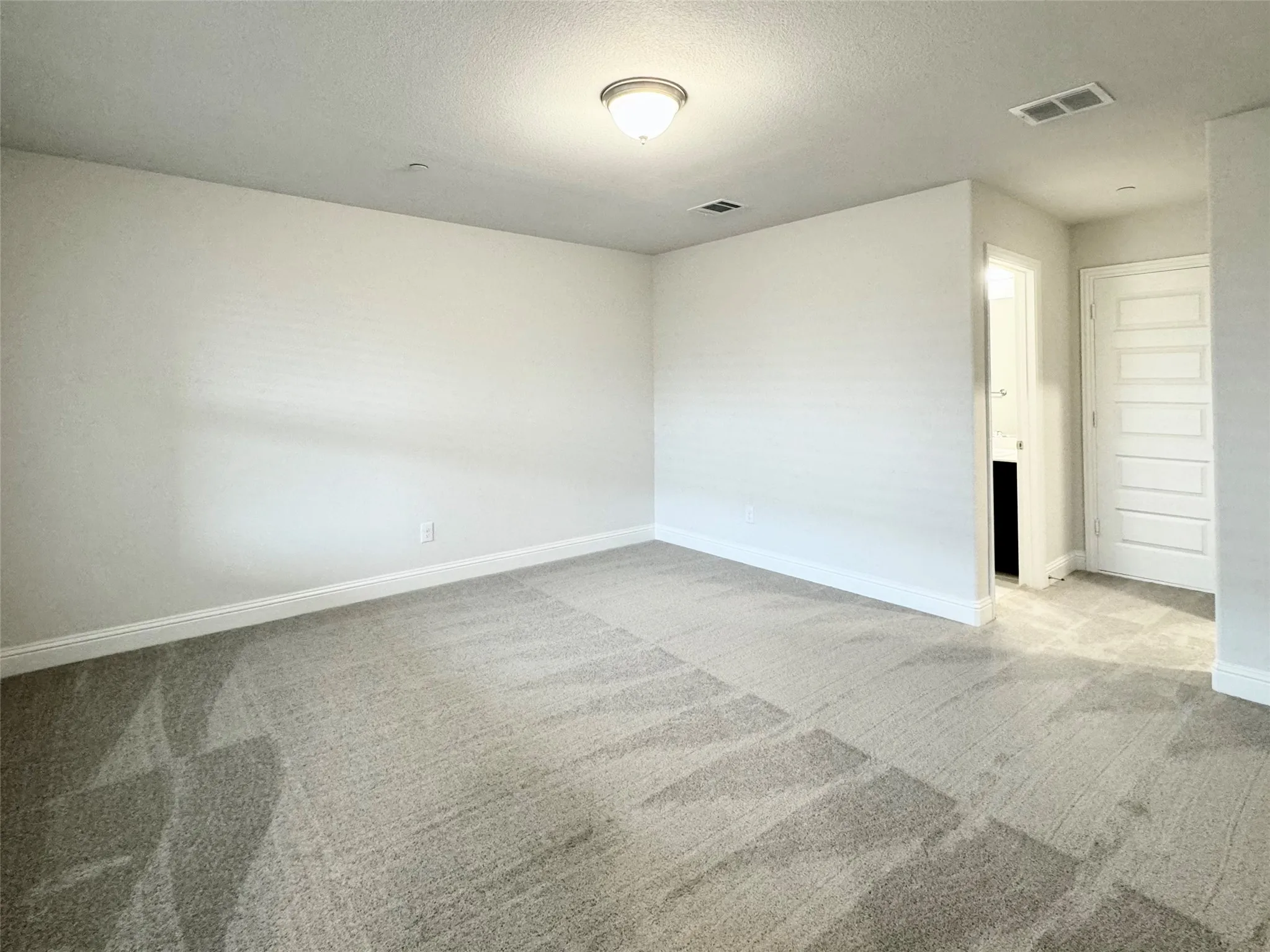 Townhouse For Rent in Dallas County , 7837 Bayside Drive, Rowlett, Texas 75088, 4 Bedroom, 4 Bathroom, 2 Garage spaces, 2,273 Sqft, built in 2023, mls#21378754, Real Estate Agent in Rowlett, Homes For Rent in Dallas county, Homes For Rent in Rowlett, Realtor in Rowlett Texas, Real Estate Brokerage Independent Realty Texas, Luminita Cordes Realtor