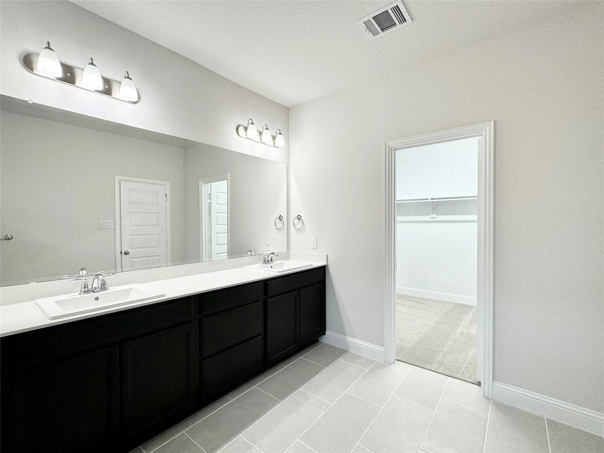 Townhouse For Rent in Dallas County , 7837 Bayside Drive, Rowlett, Texas 75088, 4 Bedroom, 4 Bathroom, 2 Garage spaces, 2,273 Sqft, built in 2023, mls#21378754, Real Estate Agent in Rowlett, Homes For Rent in Dallas county, Homes For Rent in Rowlett, Realtor in Rowlett Texas, Real Estate Brokerage Independent Realty Texas, Luminita Cordes Realtor