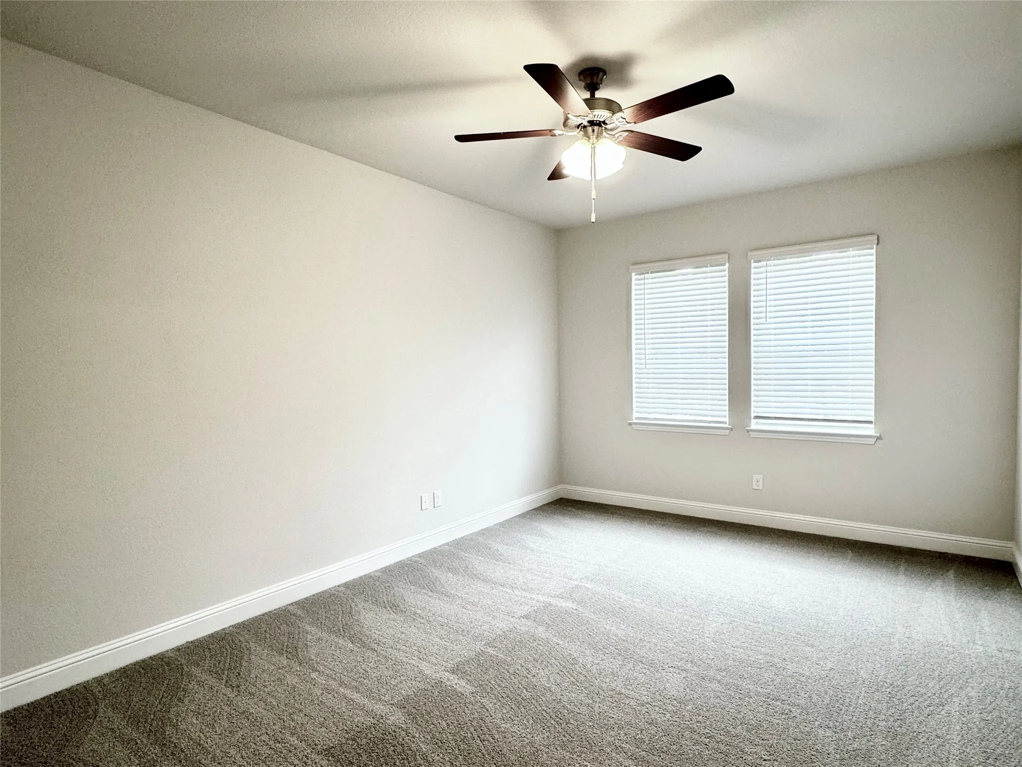 Townhouse For Rent in Dallas County , 7837 Bayside Drive, Rowlett, Texas 75088, 4 Bedroom, 4 Bathroom, 2 Garage spaces, 2,273 Sqft, built in 2023, mls#21378754, Real Estate Agent in Rowlett, Homes For Rent in Dallas county, Homes For Rent in Rowlett, Realtor in Rowlett Texas, Real Estate Brokerage Independent Realty Texas, Luminita Cordes Realtor