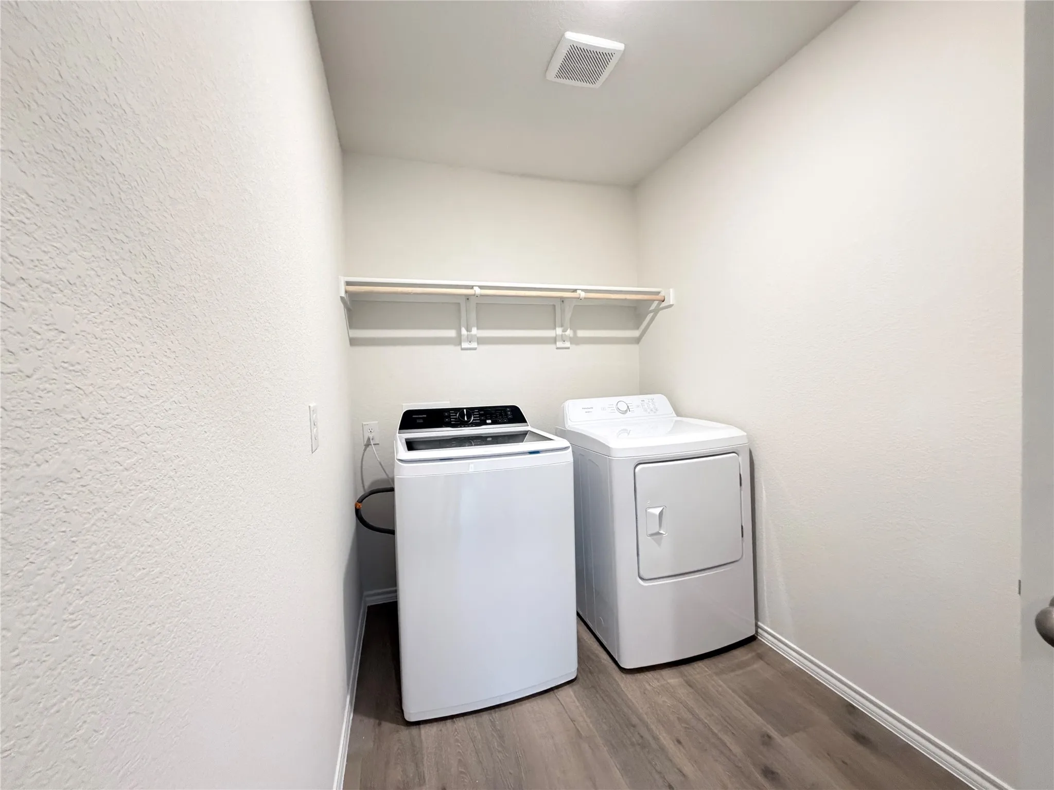 Single Family Residence For Rent in Hunt County , 1133 Overhill Road, Josephine, Texas 75135, 4 Bedroom, 3 Bathroom, 2 Garage spaces, 2,089 Sqft, built in 2026, mls#21378765, Real Estate Agent in Josephine, Homes For Rent in Hunt county, Homes For Rent in Josephine, Realtor in Josephine Texas, Real Estate Brokerage Independent Realty Texas, Luminita Cordes Realtor