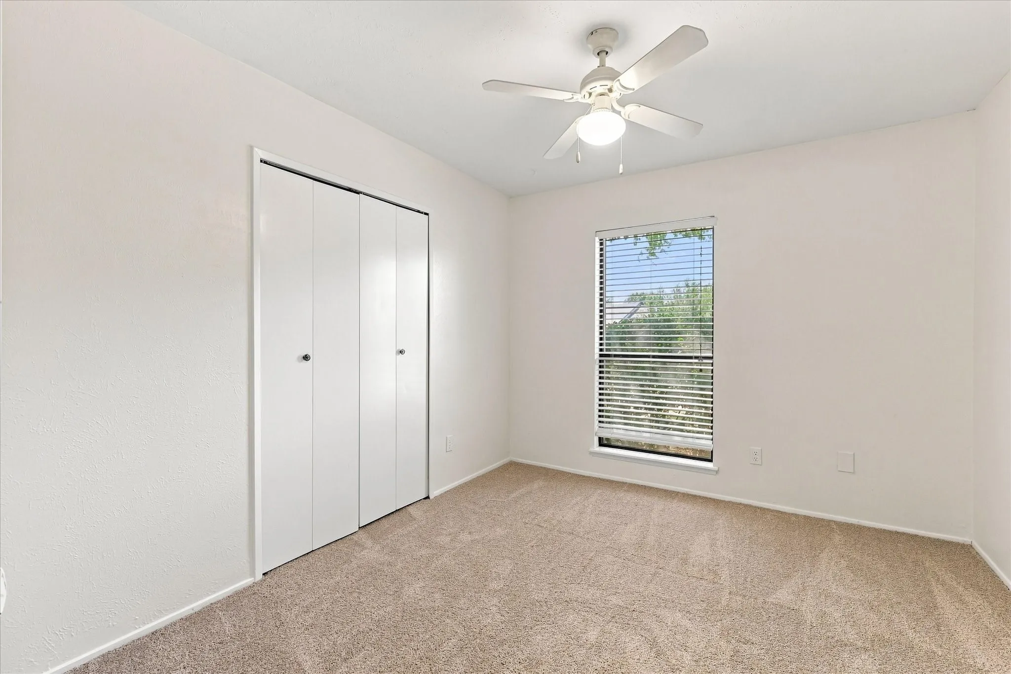 Nice-sized secondary bedrooms