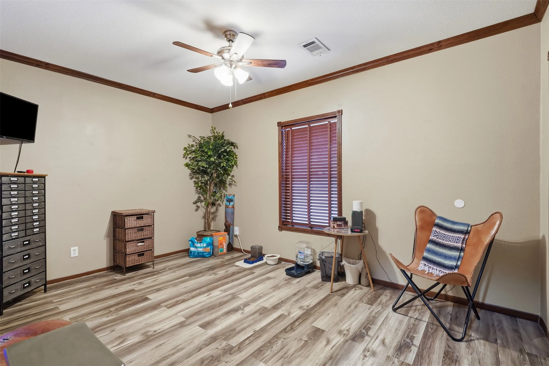 Manufactured Home For Sale in Johnson County , 3717 Woodview Drive, Joshua, Texas 76058, 3 Bedroom, 2 Bathroom, 1 Garage spaces, 1,920 Sqft, built in 2013, mls#21372800, Real Estate Agent in Joshua, Homes For Sale in Johnson county, Homes For Sale in Joshua, Realtor in Joshua Texas, Real Estate Brokerage Independent Realty Texas, Luminita Cordes Realtor