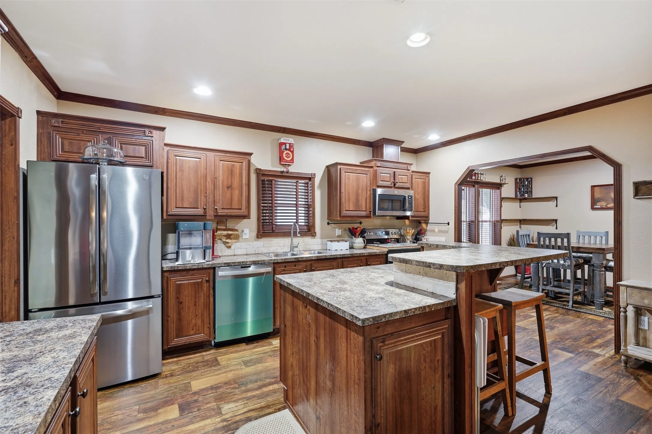 Manufactured Home For Sale in Johnson County , 3717 Woodview Drive, Joshua, Texas 76058, 3 Bedroom, 2 Bathroom, 1 Garage spaces, 1,920 Sqft, built in 2013, mls#21372800, Real Estate Agent in Joshua, Homes For Sale in Johnson county, Homes For Sale in Joshua, Realtor in Joshua Texas, Real Estate Brokerage Independent Realty Texas, Luminita Cordes Realtor