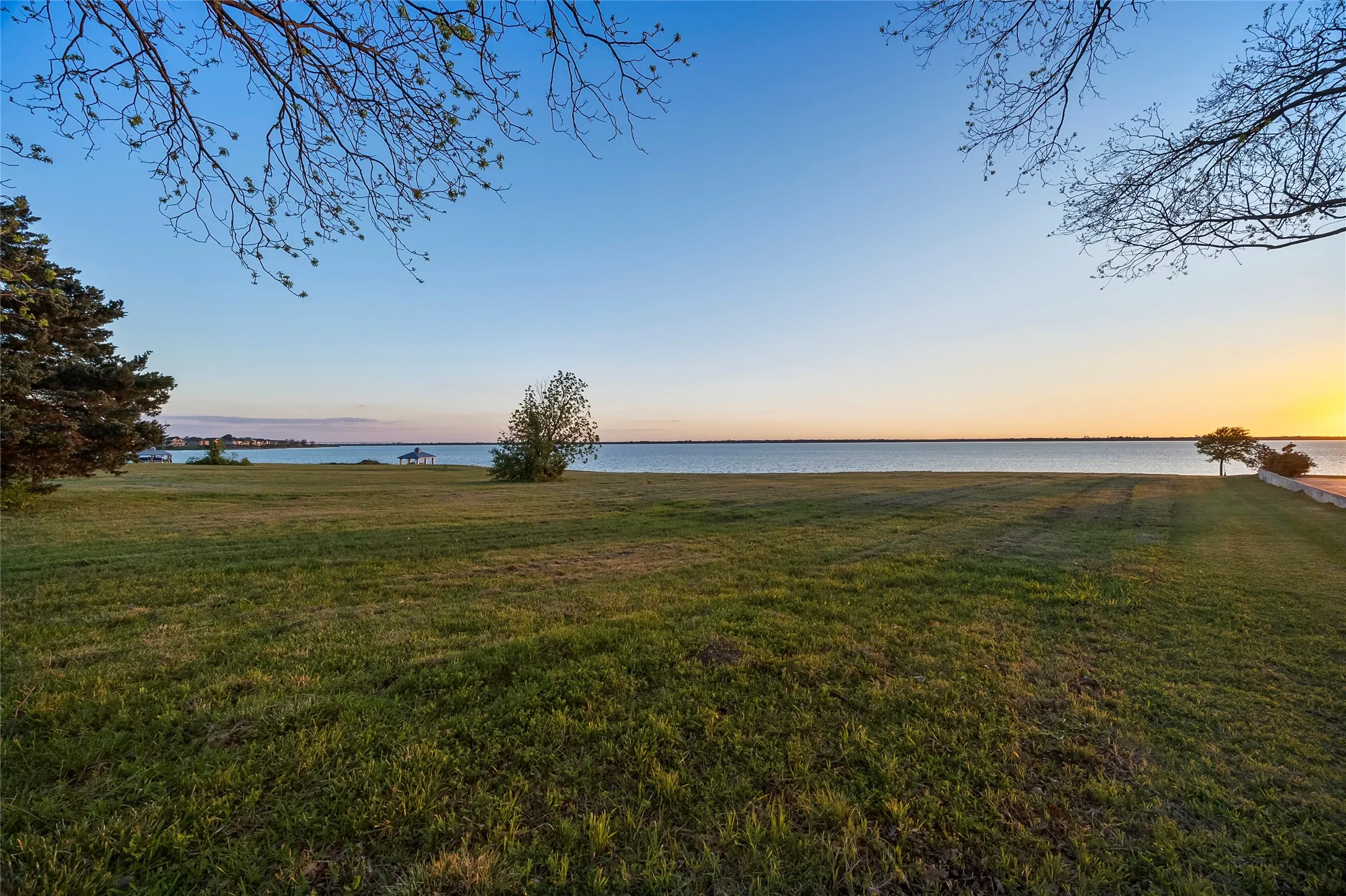 Unimproved Land For Sale in Rockwall County , 1534 Hubbard Drive, Heath, Texas 75032, 0, 0, Garage spaces, 0 Sqft, built in 0, mls#21378787, Real Estate Agent in Heath, Homes For Sale in Rockwall county, Homes For Sale in Heath, Realtor in Heath Texas, Real Estate Brokerage Independent Realty Texas, Luminita Cordes Realtor