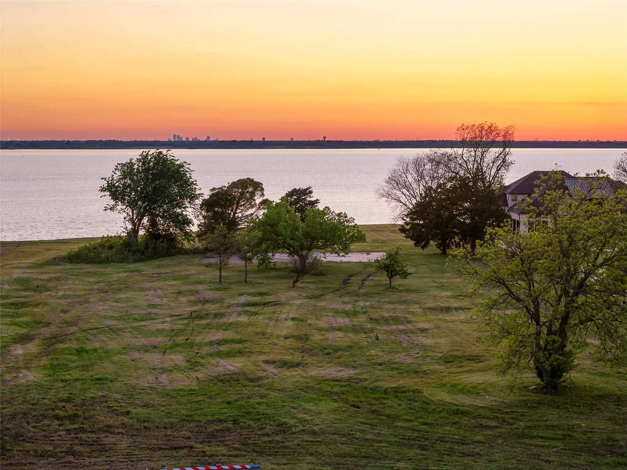 Unimproved Land For Sale in Rockwall County , 1534 Hubbard Drive, Heath, Texas 75032, 0, 0, Garage spaces, 0 Sqft, built in 0, mls#21378787, Real Estate Agent in Heath, Homes For Sale in Rockwall county, Homes For Sale in Heath, Realtor in Heath Texas, Real Estate Brokerage Independent Realty Texas, Luminita Cordes Realtor