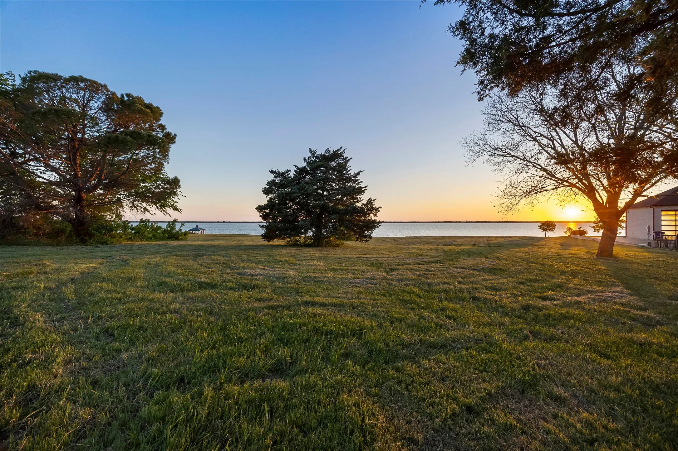 Unimproved Land For Sale in Rockwall County , 1534 Hubbard Drive, Heath, Texas 75032, 0, 0, Garage spaces, 0 Sqft, built in 0, mls#21378787, Real Estate Agent in Heath, Homes For Sale in Rockwall county, Homes For Sale in Heath, Realtor in Heath Texas, Real Estate Brokerage Independent Realty Texas, Luminita Cordes Realtor