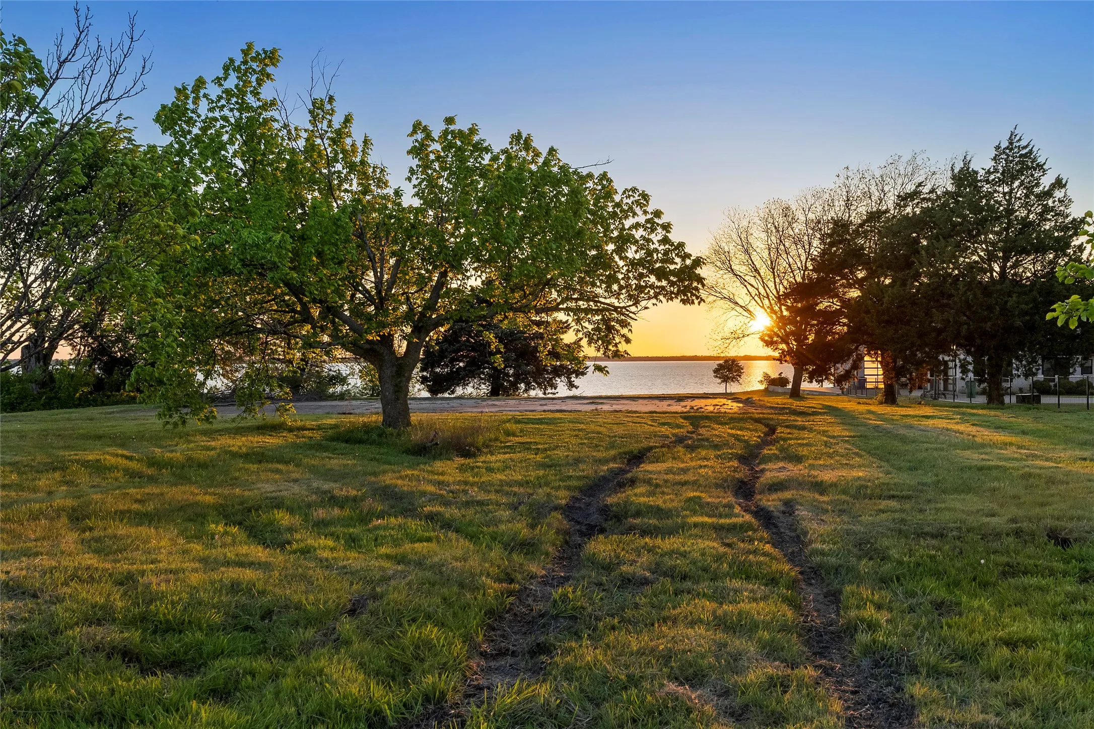 Unimproved Land For Sale in Rockwall County , 1534 Hubbard Drive, Heath, Texas 75032, 0, 0, Garage spaces, 0 Sqft, built in 0, mls#21378787, Real Estate Agent in Heath, Homes For Sale in Rockwall county, Homes For Sale in Heath, Realtor in Heath Texas, Real Estate Brokerage Independent Realty Texas, Luminita Cordes Realtor