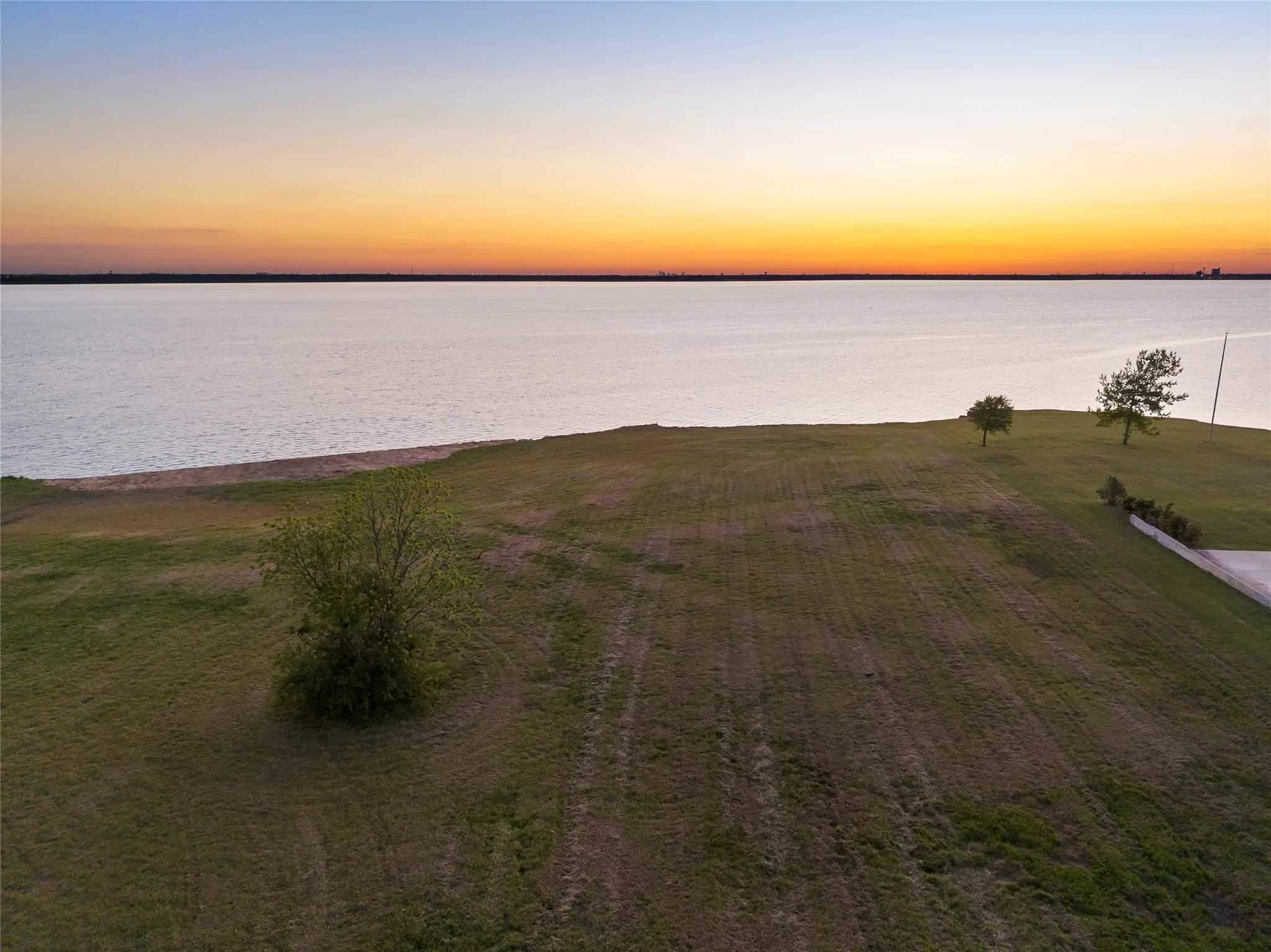 Unimproved Land For Sale in Rockwall County , 1534 Hubbard Drive, Heath, Texas 75032, 0, 0, Garage spaces, 0 Sqft, built in 0, mls#21378787, Real Estate Agent in Heath, Homes For Sale in Rockwall county, Homes For Sale in Heath, Realtor in Heath Texas, Real Estate Brokerage Independent Realty Texas, Luminita Cordes Realtor