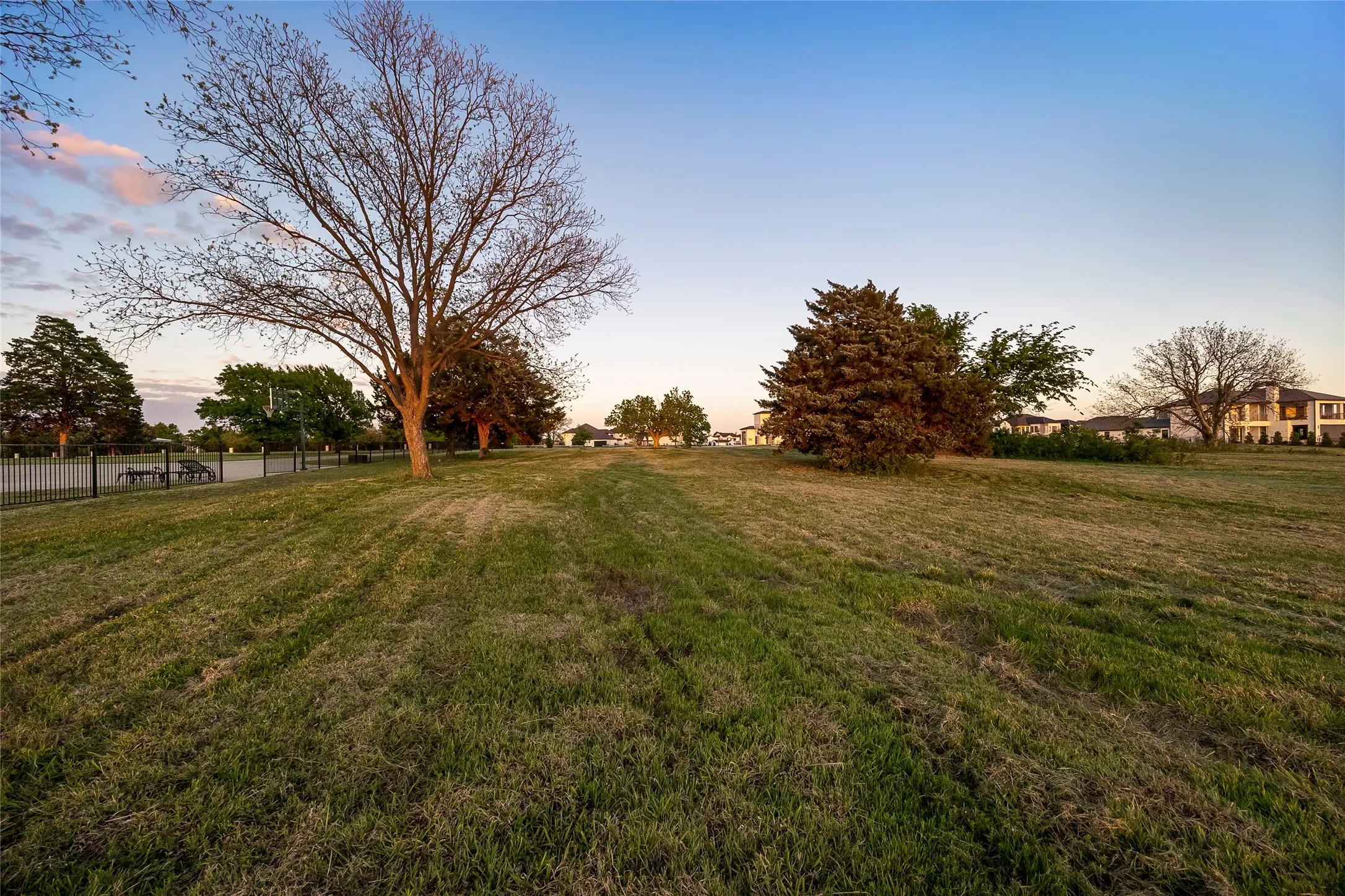 Unimproved Land For Sale in Rockwall County , 1534 Hubbard Drive, Heath, Texas 75032, 0, 0, Garage spaces, 0 Sqft, built in 0, mls#21378787, Real Estate Agent in Heath, Homes For Sale in Rockwall county, Homes For Sale in Heath, Realtor in Heath Texas, Real Estate Brokerage Independent Realty Texas, Luminita Cordes Realtor