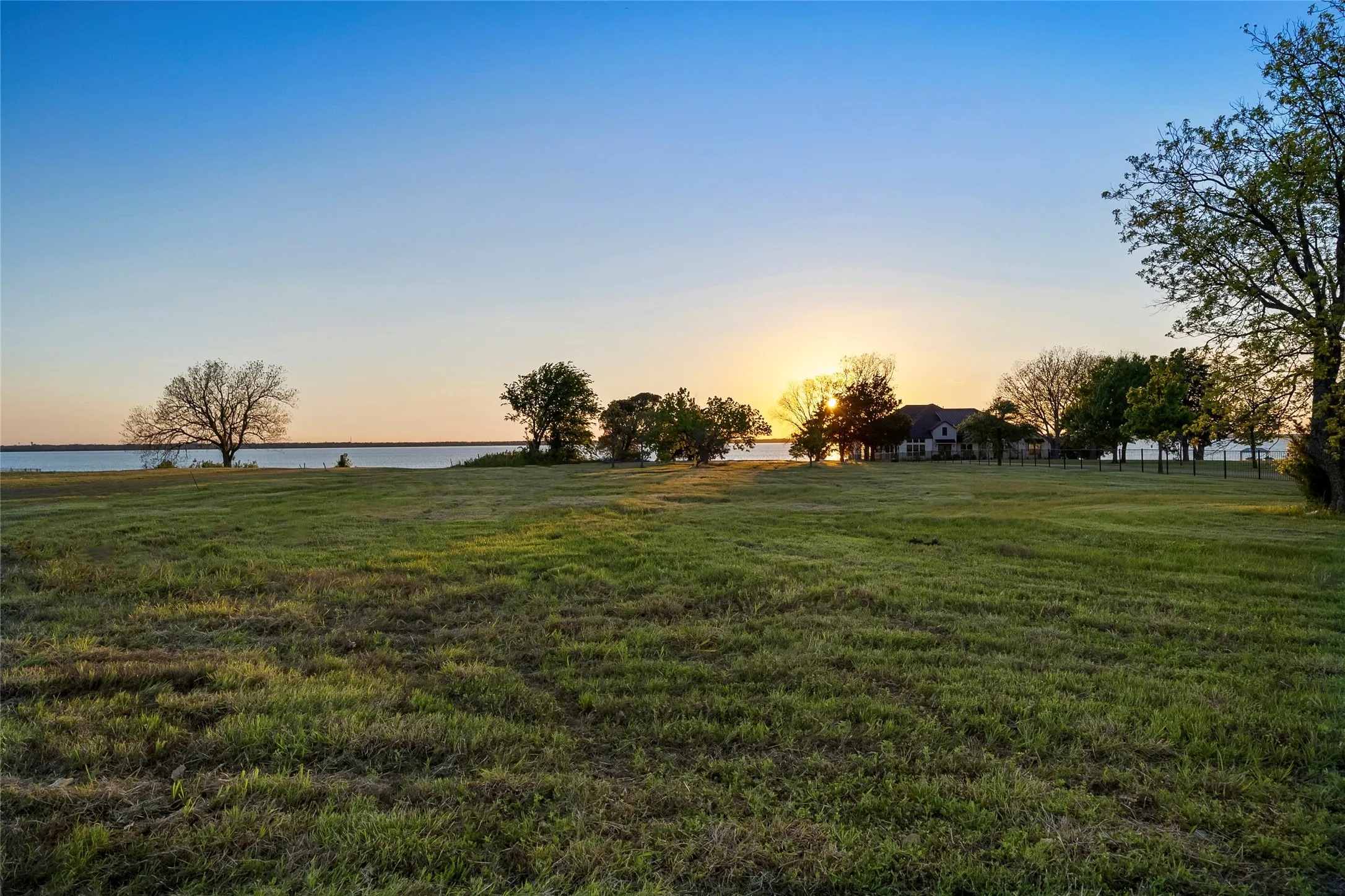 Unimproved Land For Sale in Rockwall County , 1534 Hubbard Drive, Heath, Texas 75032, 0, 0, Garage spaces, 0 Sqft, built in 0, mls#21378787, Real Estate Agent in Heath, Homes For Sale in Rockwall county, Homes For Sale in Heath, Realtor in Heath Texas, Real Estate Brokerage Independent Realty Texas, Luminita Cordes Realtor