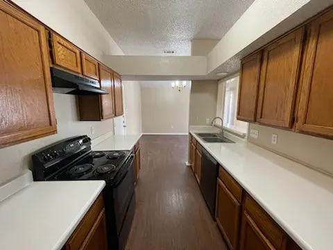 Duplex For Rent in Dallas County , 10228 Ridge Oak Street, Dallas, Texas 75227, 2 Bedroom, 2 Bathroom, 1 Garage spaces, 1,143 Sqft, built in 1985, mls#21378789, Real Estate Agent in Dallas, Homes For Rent in Dallas county, Homes For Rent in Dallas, Realtor in Dallas Texas, Real Estate Brokerage Independent Realty Texas, Luminita Cordes Realtor