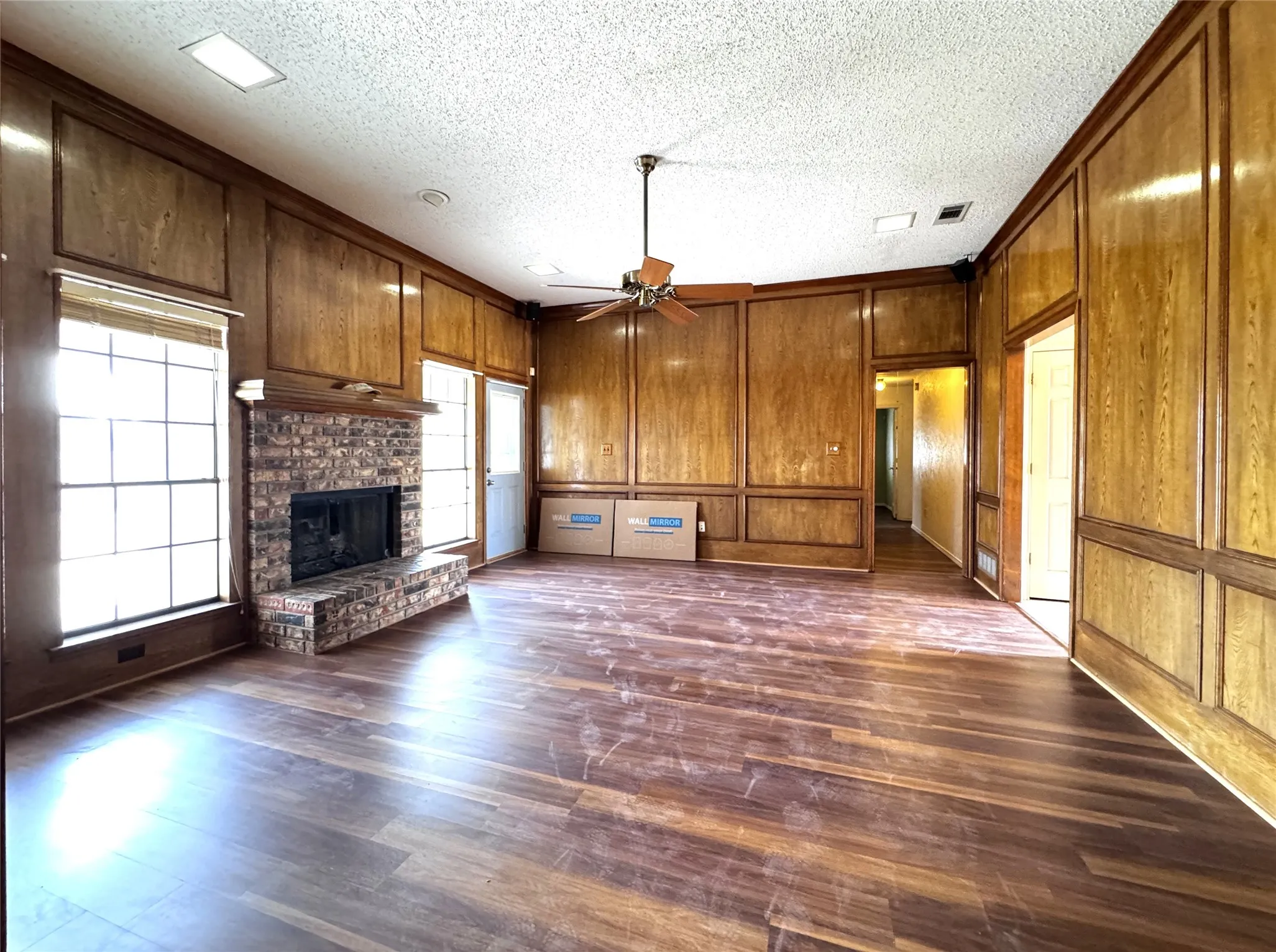 Single Family Residence For Rent in Collin County , 4204 Marshall Court, Plano, Texas 75093, 4 Bedroom, 2 Bathroom, 2 Garage spaces, 1,853 Sqft, built in 1983, mls#21378790, Real Estate Agent in Plano, Homes For Rent in Collin county, Homes For Rent in Plano, Realtor in Plano Texas, Real Estate Brokerage Independent Realty Texas, Luminita Cordes Realtor