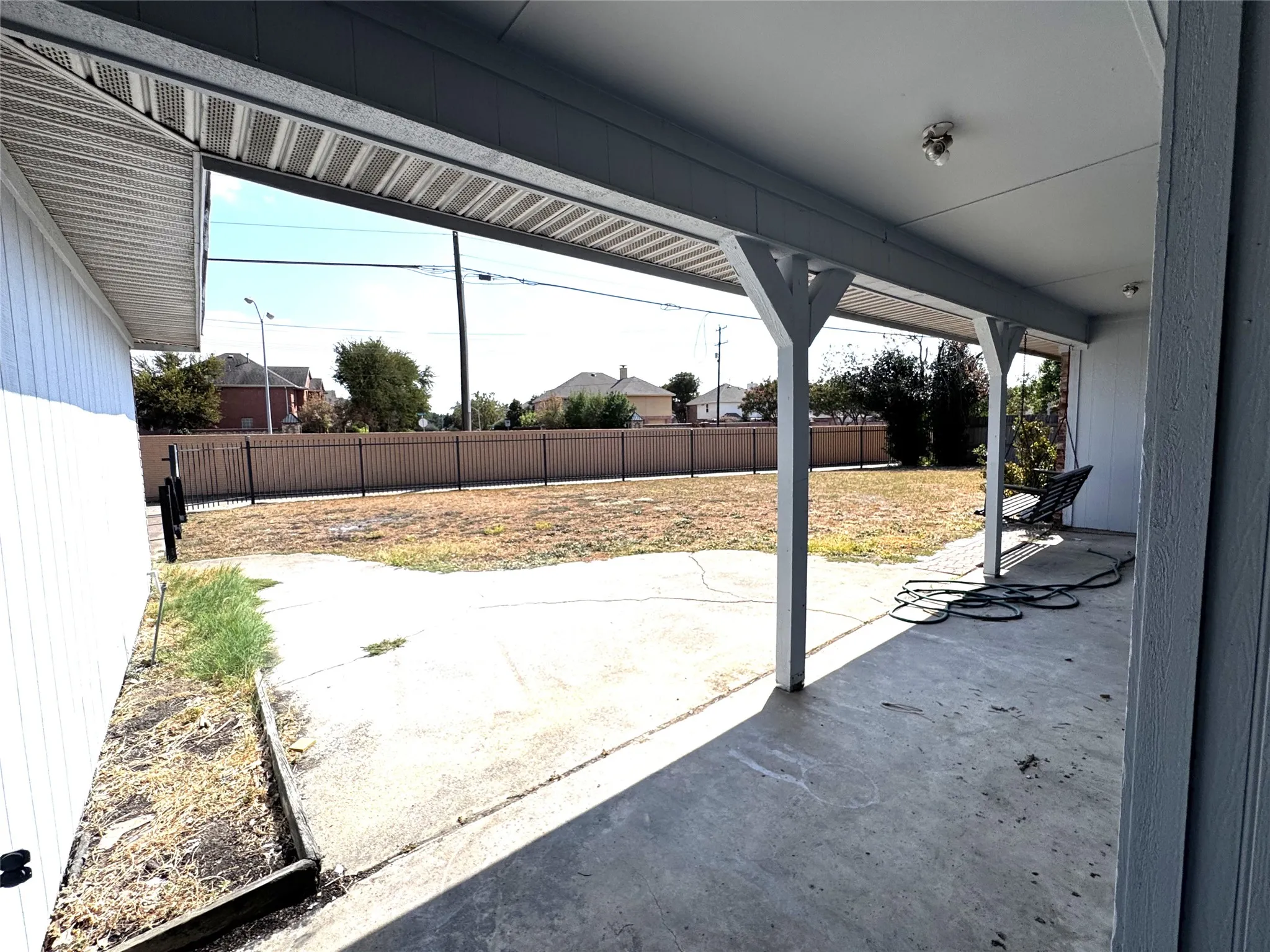 Single Family Residence For Rent in Collin County , 4204 Marshall Court, Plano, Texas 75093, 4 Bedroom, 2 Bathroom, 2 Garage spaces, 1,853 Sqft, built in 1983, mls#21378790, Real Estate Agent in Plano, Homes For Rent in Collin county, Homes For Rent in Plano, Realtor in Plano Texas, Real Estate Brokerage Independent Realty Texas, Luminita Cordes Realtor
