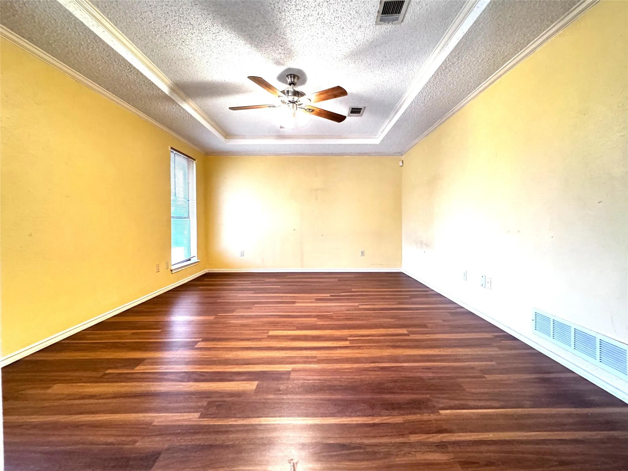 Single Family Residence For Rent in Collin County , 4204 Marshall Court, Plano, Texas 75093, 4 Bedroom, 2 Bathroom, 2 Garage spaces, 1,853 Sqft, built in 1983, mls#21378790, Real Estate Agent in Plano, Homes For Rent in Collin county, Homes For Rent in Plano, Realtor in Plano Texas, Real Estate Brokerage Independent Realty Texas, Luminita Cordes Realtor