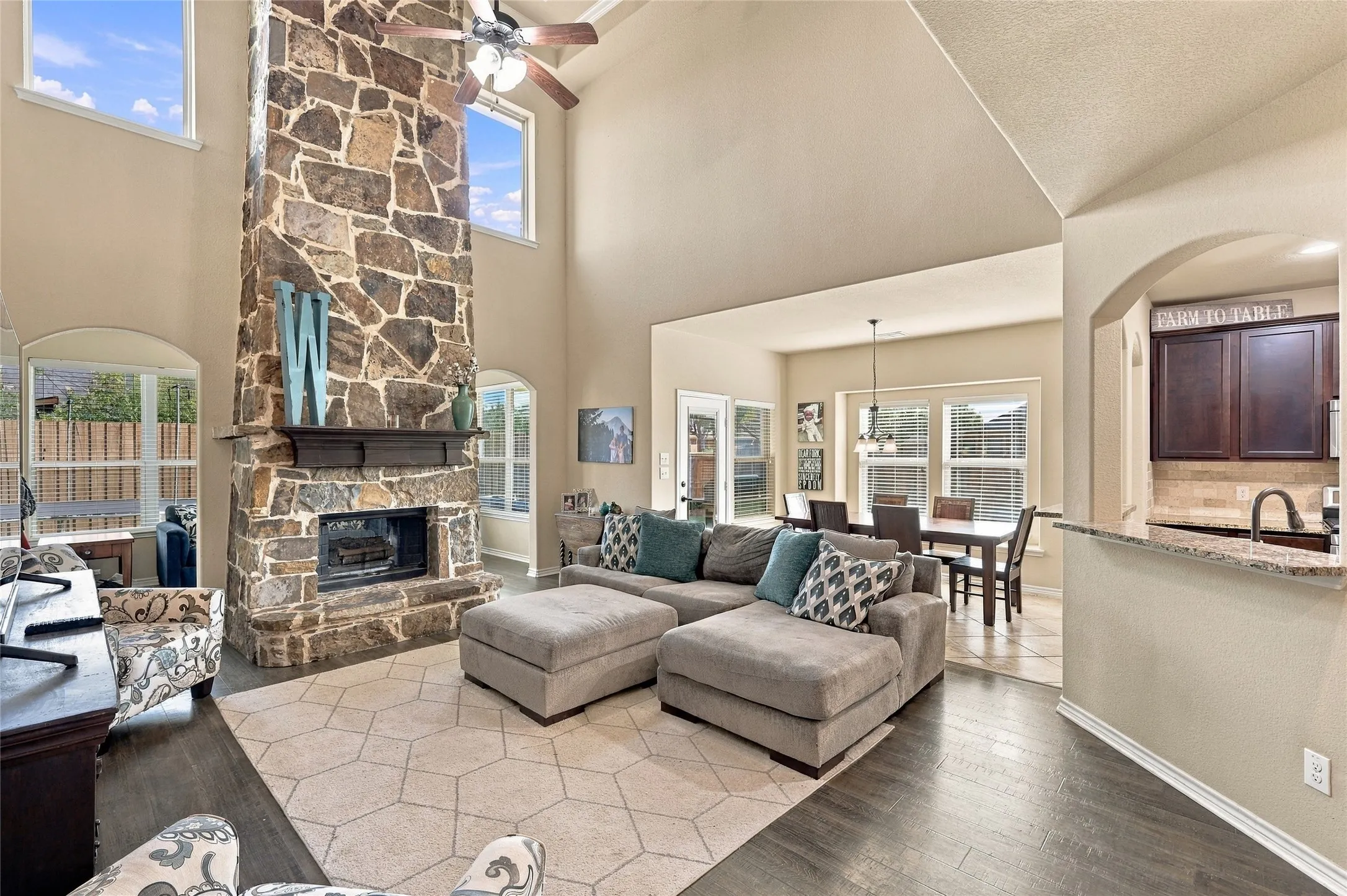 Single Family Residence For Sale in Rockwall County , 202 Pleasant Hill Lane, Fate, Texas 75189, 4 Bedroom, 4 Bathroom, 2 Garage spaces, 3,524 Sqft, built in 2013, mls#21374125, Real Estate Agent in Fate, Homes For Sale in Rockwall county, Homes For Sale in Fate, Realtor in Fate Texas, Real Estate Brokerage Independent Realty Texas, Luminita Cordes Realtor