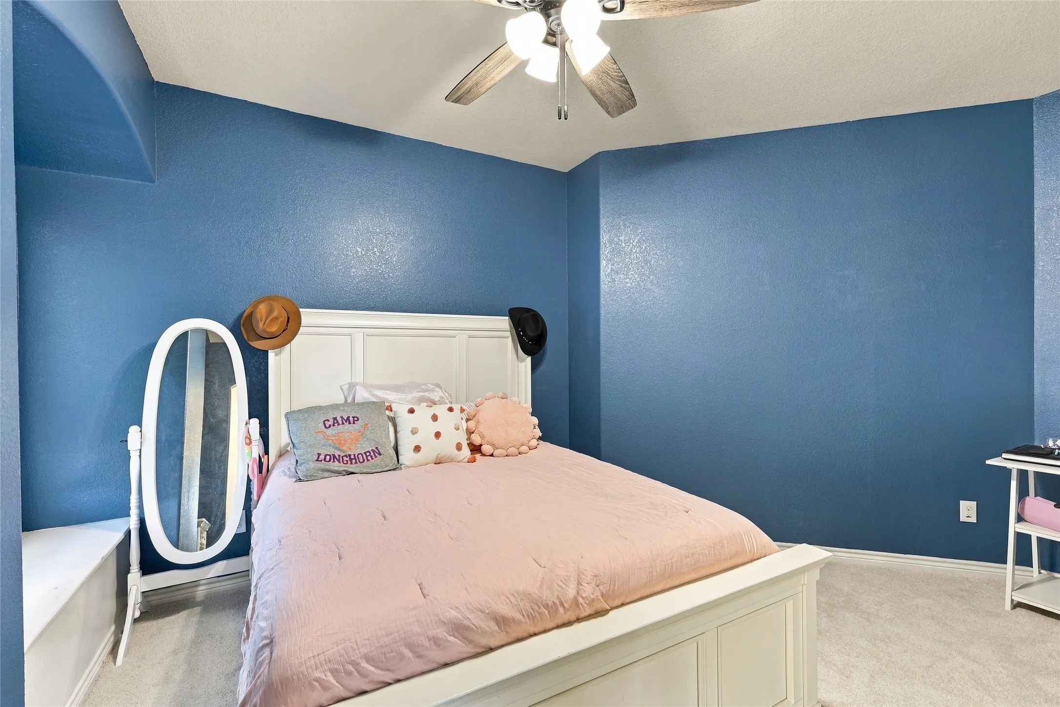 Single Family Residence For Sale in Rockwall County , 202 Pleasant Hill Lane, Fate, Texas 75189, 4 Bedroom, 4 Bathroom, 2 Garage spaces, 3,524 Sqft, built in 2013, mls#21374125, Real Estate Agent in Fate, Homes For Sale in Rockwall county, Homes For Sale in Fate, Realtor in Fate Texas, Real Estate Brokerage Independent Realty Texas, Luminita Cordes Realtor