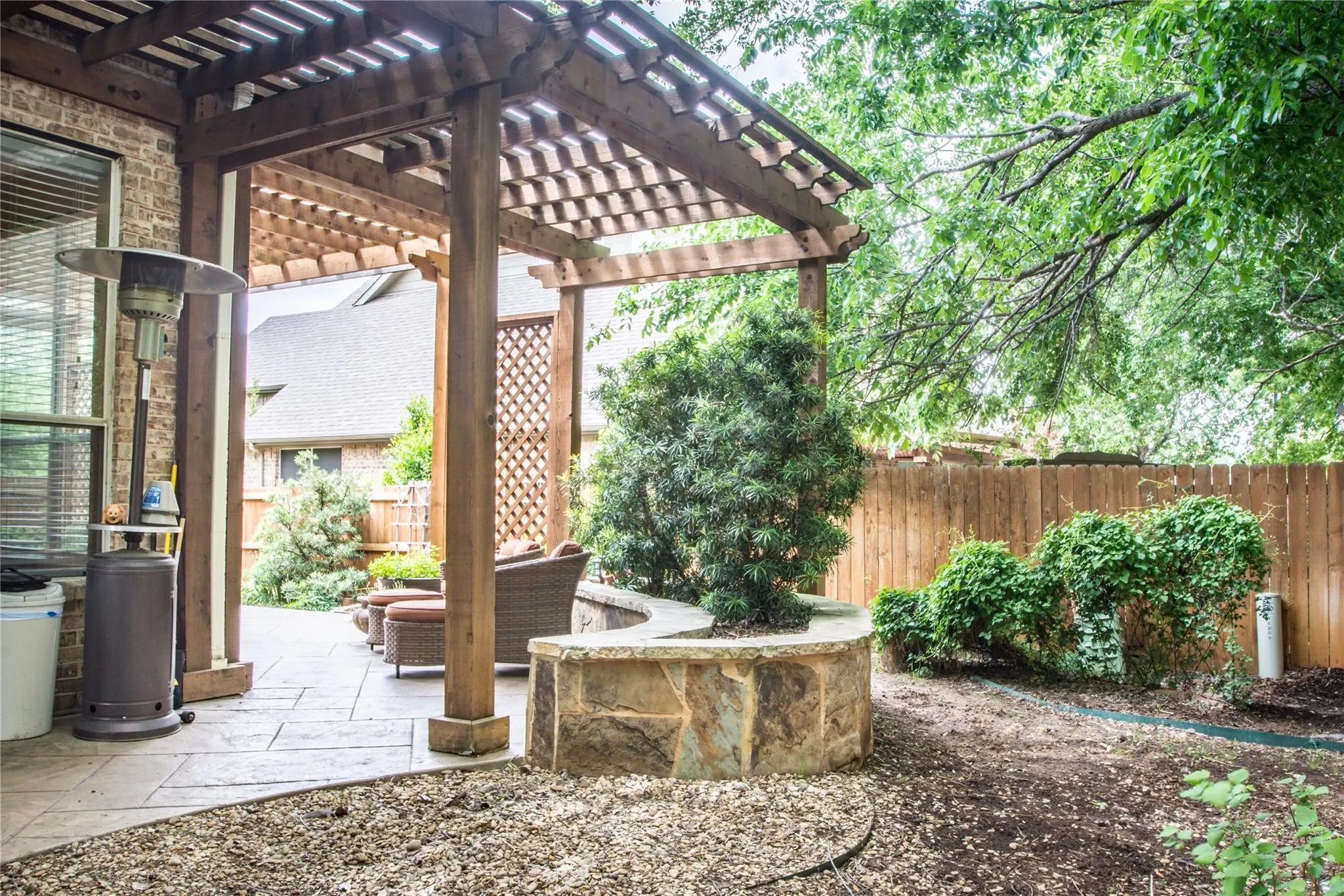 Single Family Residence For Rent in Denton County , 4504 Narrowbrook Drive, Flower Mound, Texas 75028, 4 Bedroom, 4 Bathroom, 2 Garage spaces, 3,417 Sqft, built in 2004, mls#21377793, Real Estate Agent in Flower Mound, Homes For Rent in Denton county, Homes For Rent in Flower Mound, Realtor in Flower Mound Texas, Real Estate Brokerage Independent Realty Texas, Luminita Cordes Realtor
