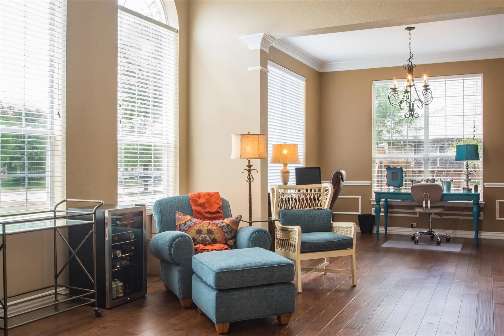 Single Family Residence For Rent in Denton County , 4504 Narrowbrook Drive, Flower Mound, Texas 75028, 4 Bedroom, 4 Bathroom, 2 Garage spaces, 3,417 Sqft, built in 2004, mls#21377793, Real Estate Agent in Flower Mound, Homes For Rent in Denton county, Homes For Rent in Flower Mound, Realtor in Flower Mound Texas, Real Estate Brokerage Independent Realty Texas, Luminita Cordes Realtor