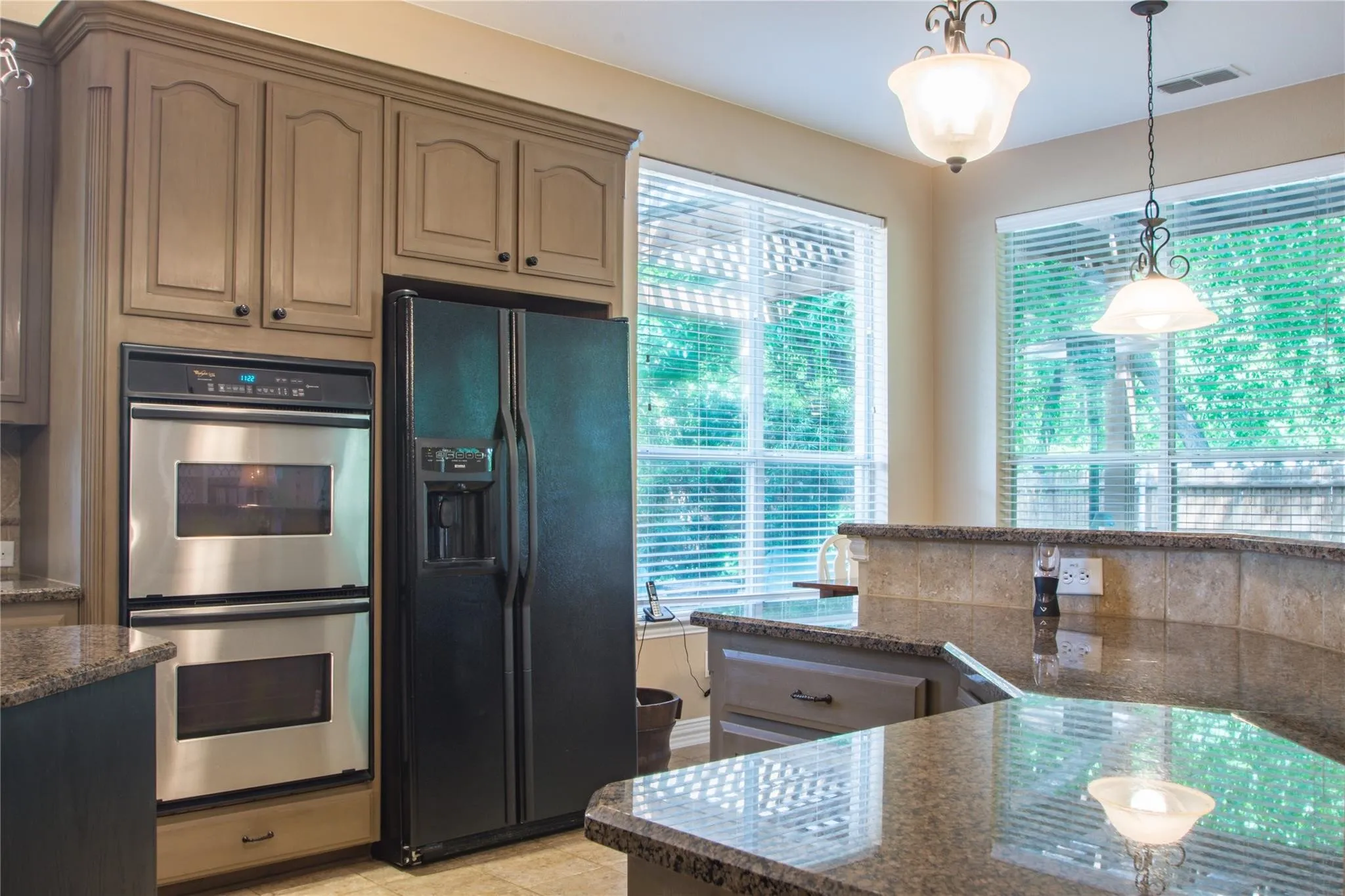 Single Family Residence For Rent in Denton County , 4504 Narrowbrook Drive, Flower Mound, Texas 75028, 4 Bedroom, 4 Bathroom, 2 Garage spaces, 3,417 Sqft, built in 2004, mls#21377793, Real Estate Agent in Flower Mound, Homes For Rent in Denton county, Homes For Rent in Flower Mound, Realtor in Flower Mound Texas, Real Estate Brokerage Independent Realty Texas, Luminita Cordes Realtor