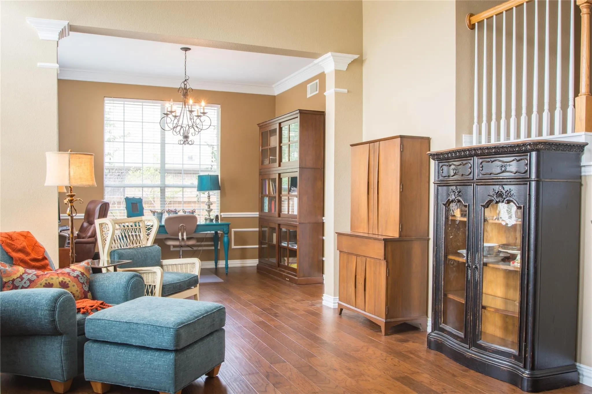 Single Family Residence For Rent in Denton County , 4504 Narrowbrook Drive, Flower Mound, Texas 75028, 4 Bedroom, 4 Bathroom, 2 Garage spaces, 3,417 Sqft, built in 2004, mls#21377793, Real Estate Agent in Flower Mound, Homes For Rent in Denton county, Homes For Rent in Flower Mound, Realtor in Flower Mound Texas, Real Estate Brokerage Independent Realty Texas, Luminita Cordes Realtor