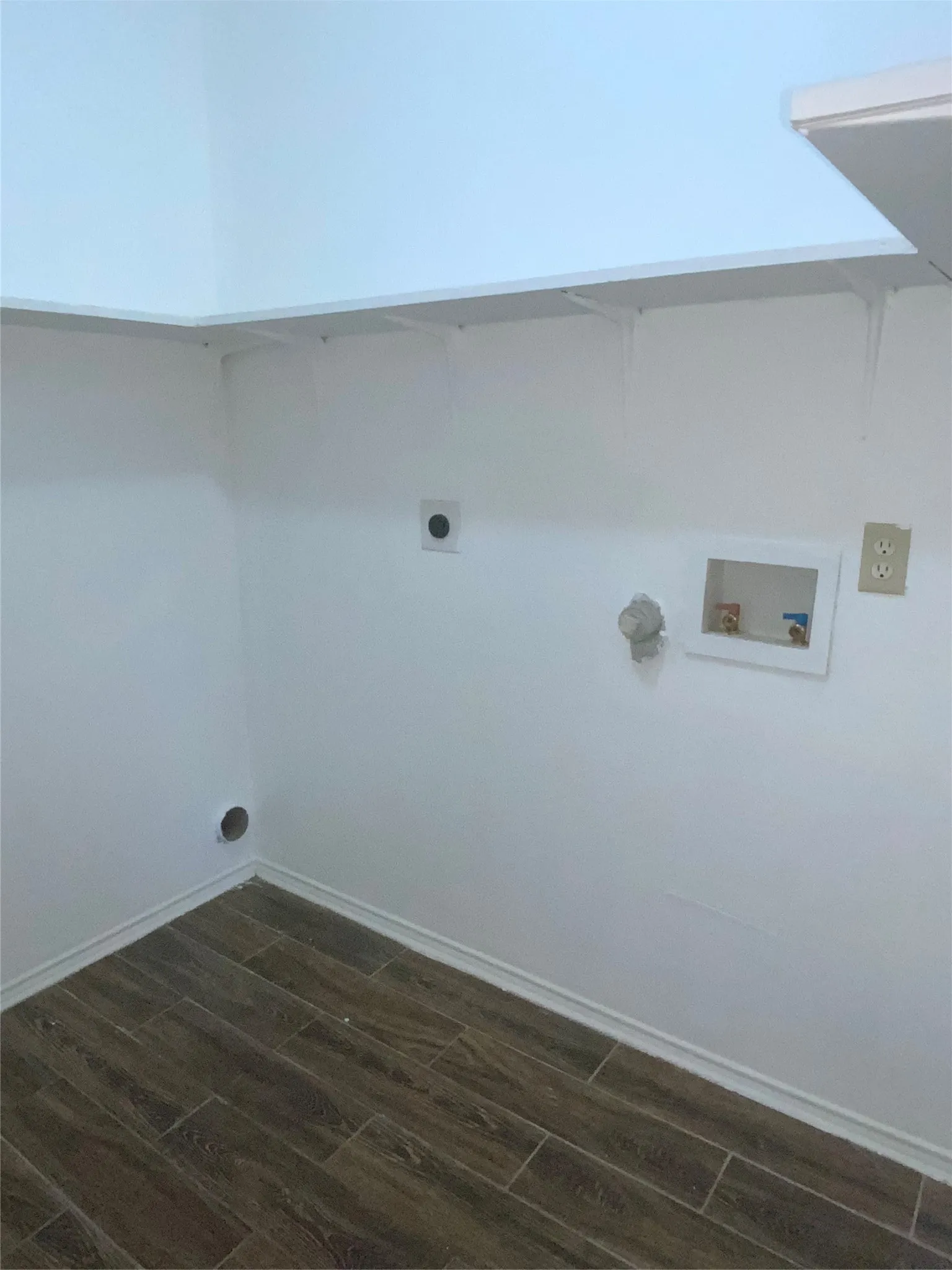 Wood-finish plank tile flooring