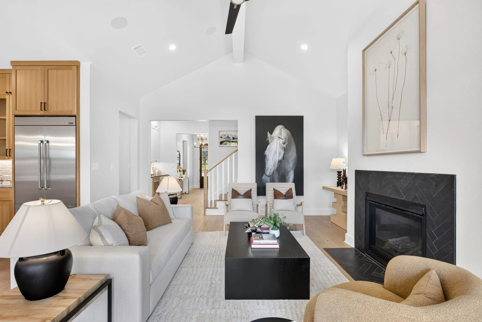 Single Family Residence For Sale in Tarrant County , 3837 Englewood Lane, Fort Worth, Texas 76107, 4 Bedroom, 3 Bathroom, 2 Garage spaces, 2,995 Sqft, built in 2021, mls#21376509, Real Estate Agent in Fort Worth, Homes For Sale in Tarrant county, Homes For Sale in Fort Worth, Realtor in Fort Worth Texas, Real Estate Brokerage Independent Realty Texas, Luminita Cordes Realtor