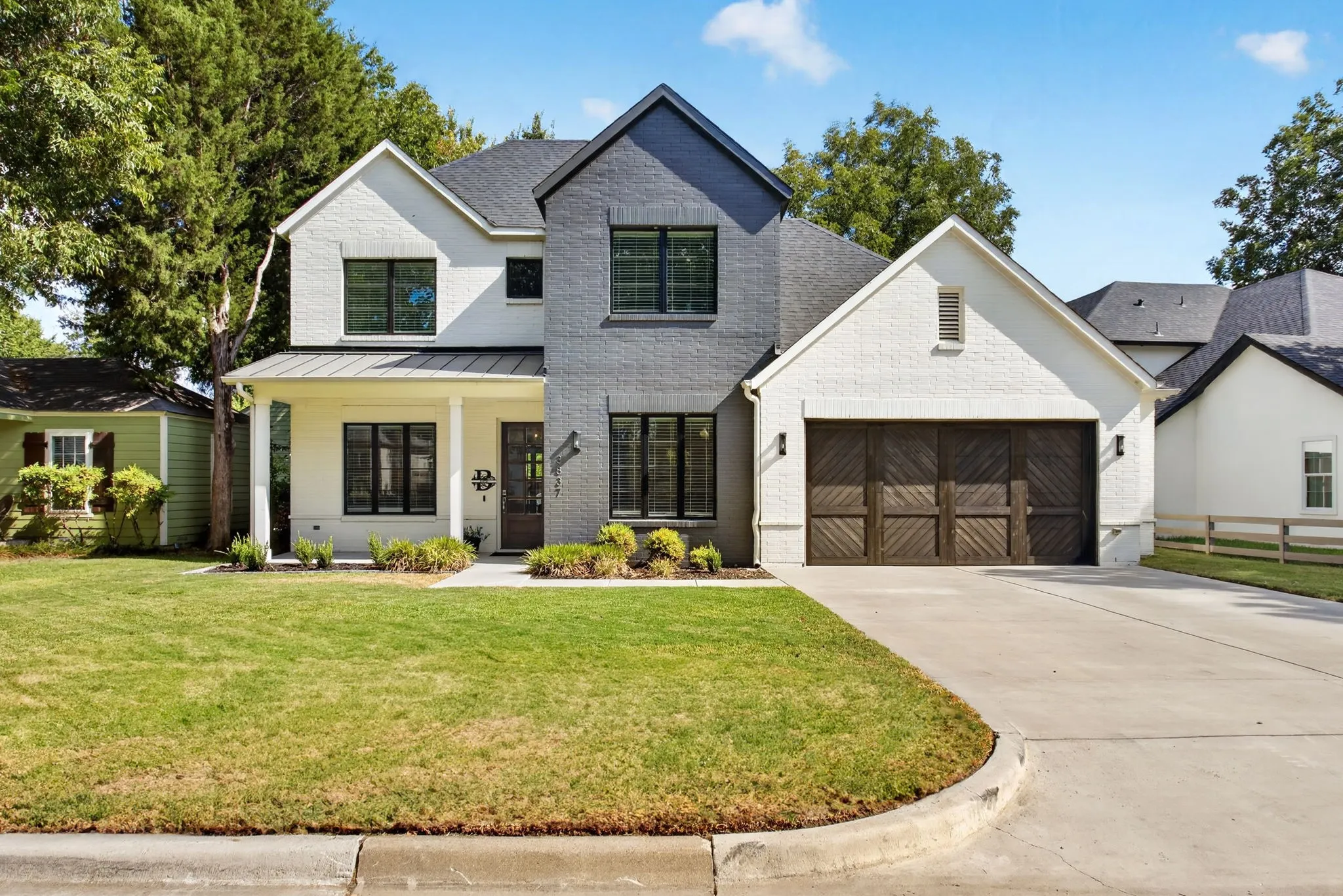 Single Family Residence For Sale in Tarrant County , 3837 Englewood Lane, Fort Worth, Texas 76107, 4 Bedroom, 3 Bathroom, 2 Garage spaces, 2,995 Sqft, built in 2021, mls#21376509, Real Estate Agent in Fort Worth, Homes For Sale in Tarrant county, Homes For Sale in Fort Worth, Realtor in Fort Worth Texas, Real Estate Brokerage Independent Realty Texas, Luminita Cordes Realtor