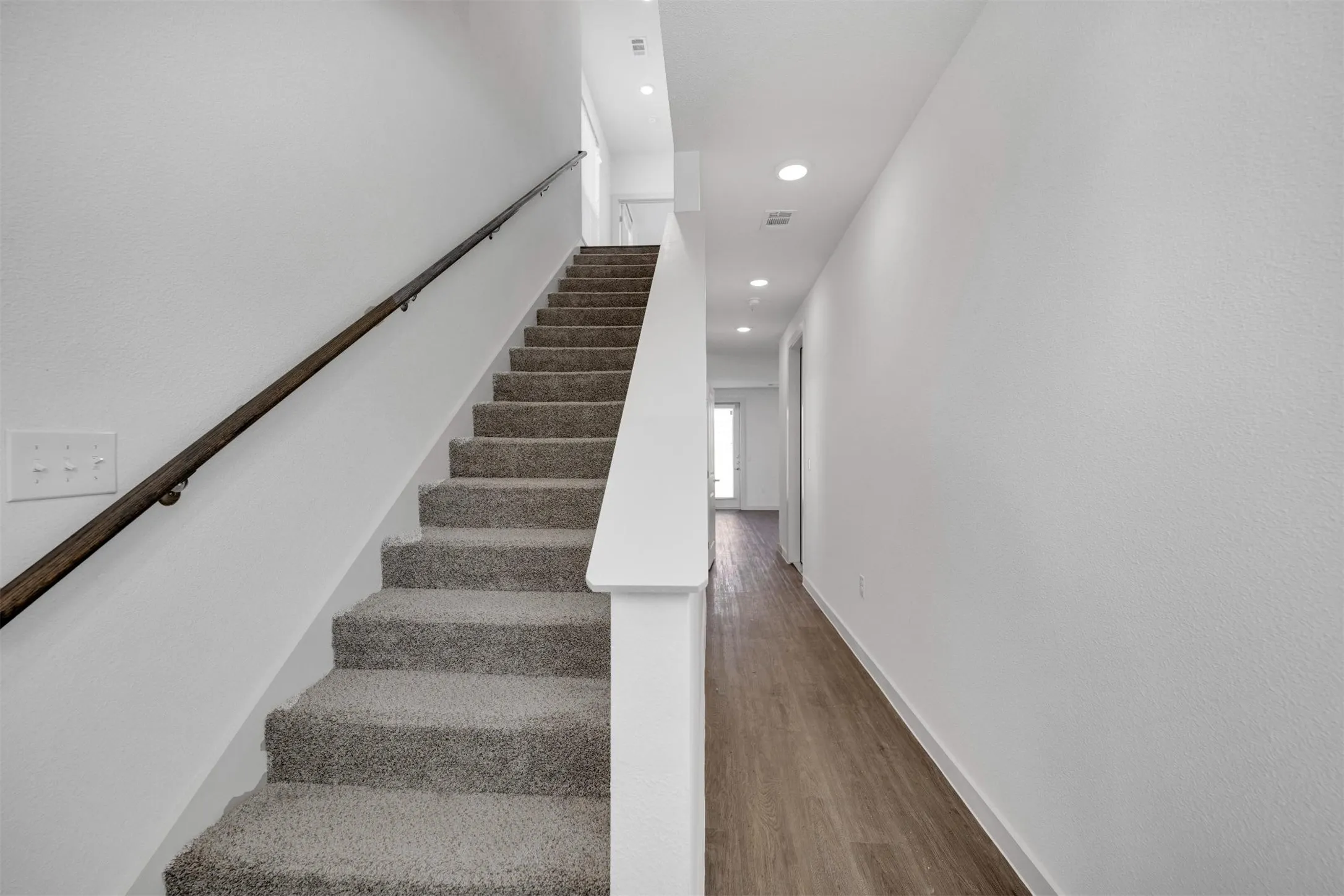 Townhouse For Rent in Dallas County , 10030 Garland Road 1402, Dallas, Texas 75218, 3 Bedroom, 2 Bathroom, Garage spaces, 1,402 Sqft, built in 2023, mls#21378815, Real Estate Agent in Dallas, Homes For Rent in Dallas county, Homes For Rent in Dallas, Realtor in Dallas Texas, Real Estate Brokerage Independent Realty Texas, Luminita Cordes Realtor