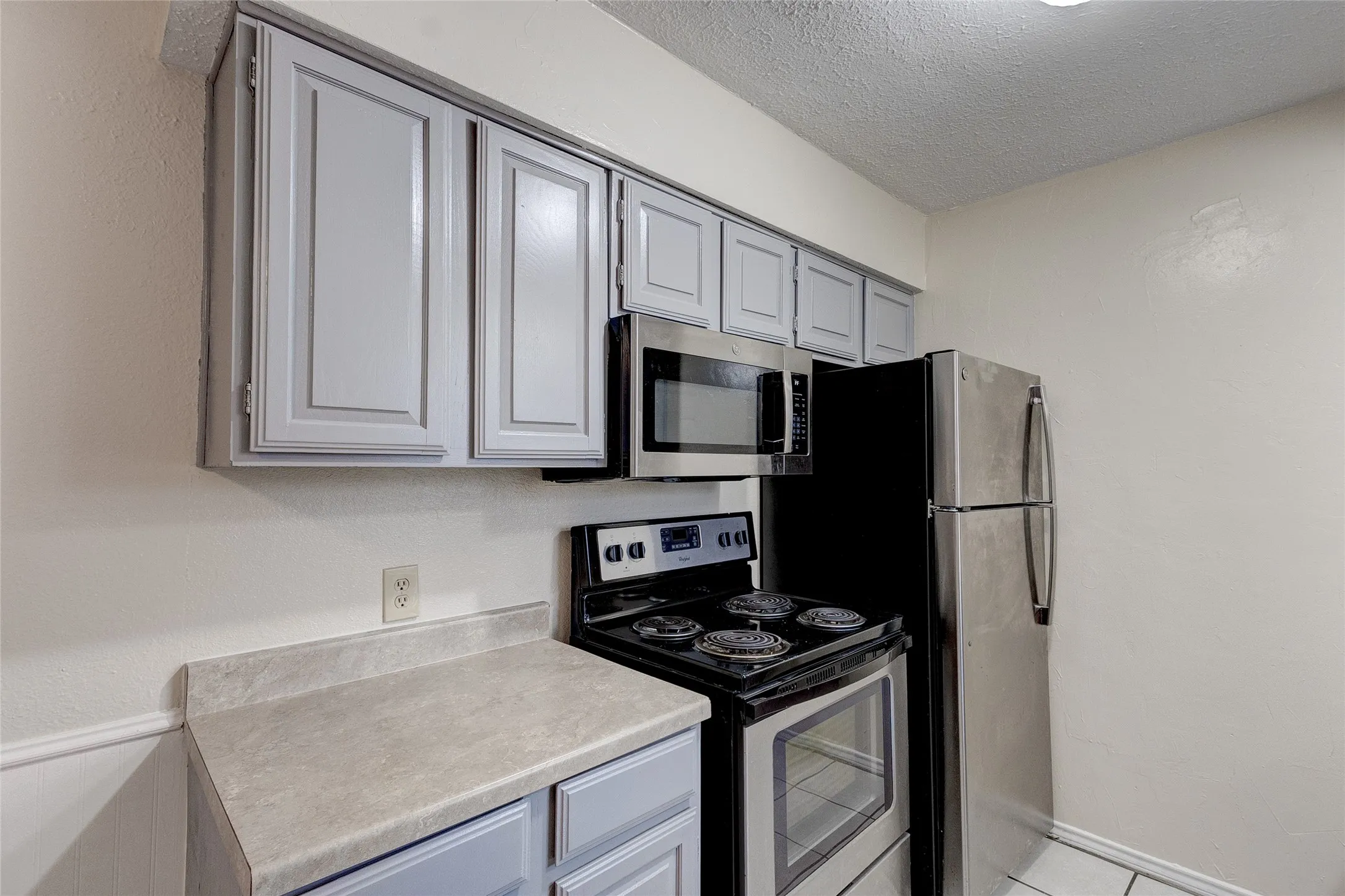 Apartment For Rent in Kaufman County , 201 W Trinity Street B, Forney, Texas 75126, 2 Bedroom, 2 Bathroom, Garage spaces, 984 Sqft, built in 1983, mls#21378825, Real Estate Agent in Forney, Homes For Rent in Kaufman county, Homes For Rent in Forney, Realtor in Forney Texas, Real Estate Brokerage Independent Realty Texas, Luminita Cordes Realtor