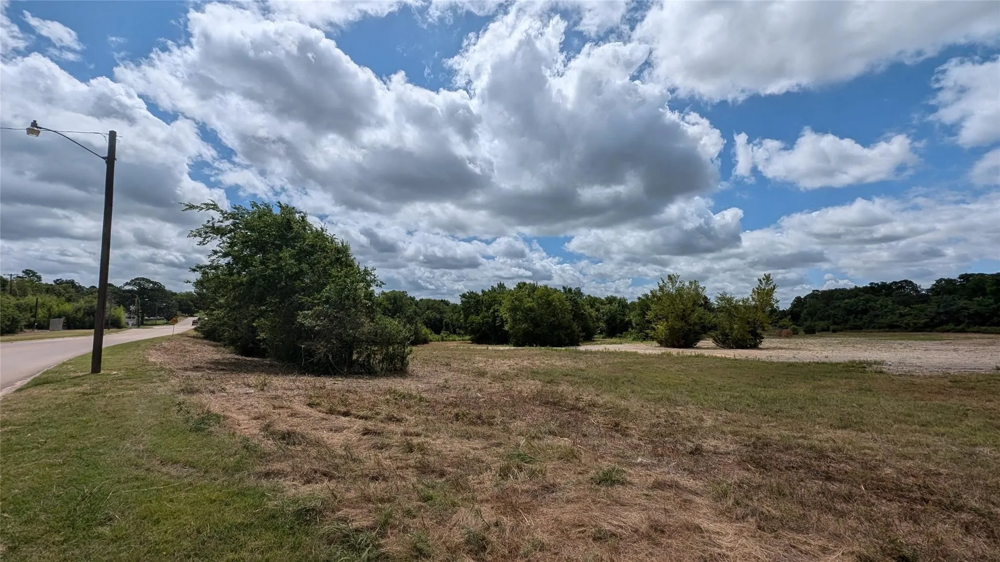 Unimproved Land For Sale in Grayson County , 1800 W Crawford Street, Denison, Texas 75020, 0, 0, Garage spaces, 0 Sqft, built in 0, mls#21376538, Real Estate Agent in Denison, Homes For Sale in Grayson county, Homes For Sale in Denison, Realtor in Denison Texas, Real Estate Brokerage Independent Realty Texas, Luminita Cordes Realtor