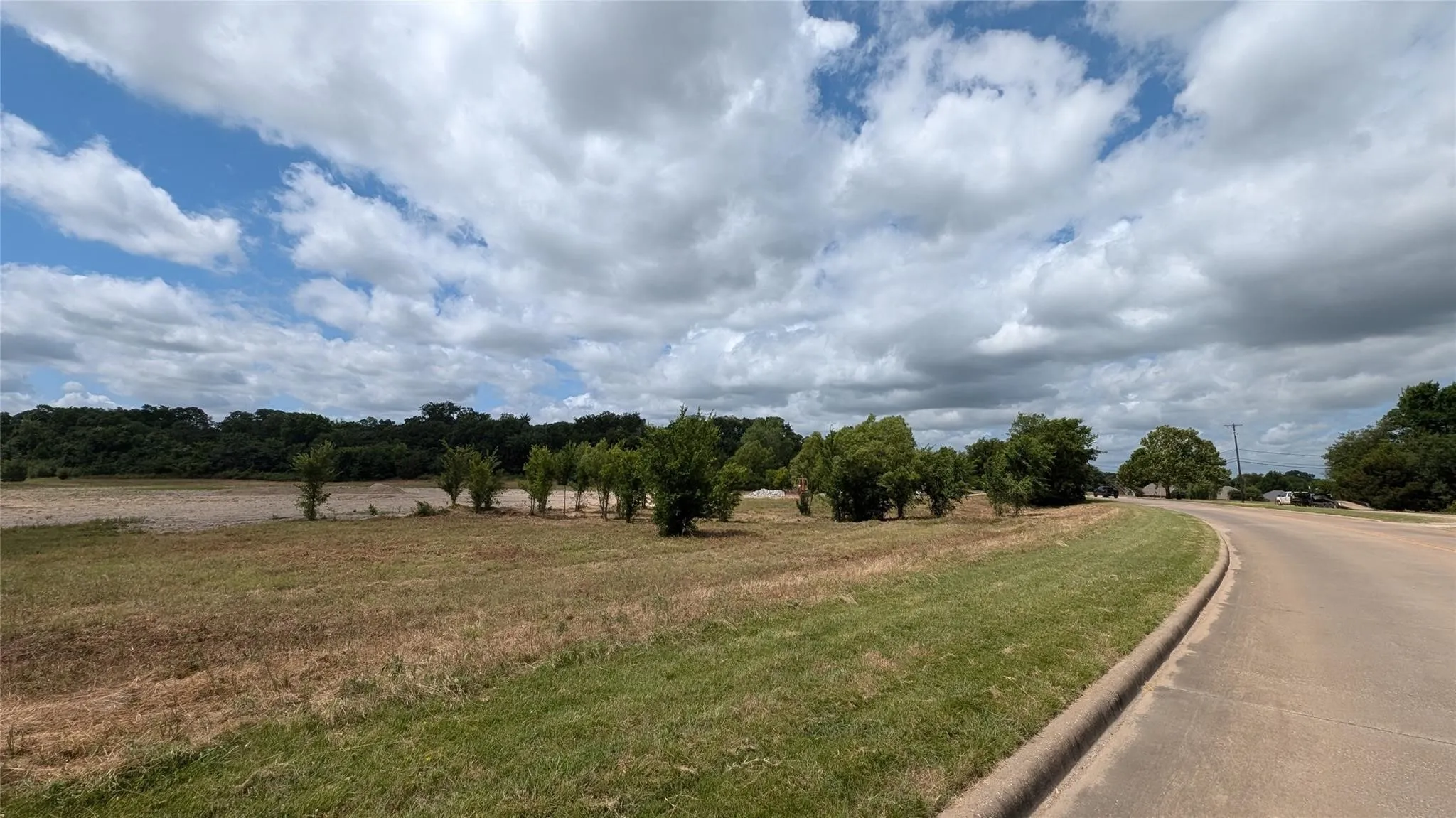Unimproved Land For Sale in Grayson County , 1800 W Crawford Street, Denison, Texas 75020, 0, 0, Garage spaces, 0 Sqft, built in 0, mls#21376538, Real Estate Agent in Denison, Homes For Sale in Grayson county, Homes For Sale in Denison, Realtor in Denison Texas, Real Estate Brokerage Independent Realty Texas, Luminita Cordes Realtor
