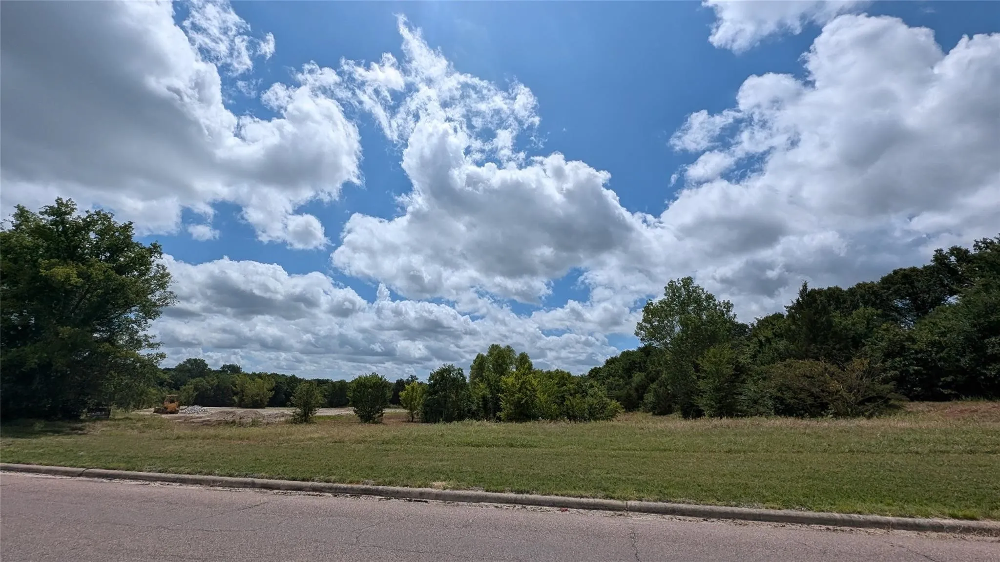 Unimproved Land For Sale in Grayson County , 1800 W Crawford Street, Denison, Texas 75020, 0, 0, Garage spaces, 0 Sqft, built in 0, mls#21376538, Real Estate Agent in Denison, Homes For Sale in Grayson county, Homes For Sale in Denison, Realtor in Denison Texas, Real Estate Brokerage Independent Realty Texas, Luminita Cordes Realtor