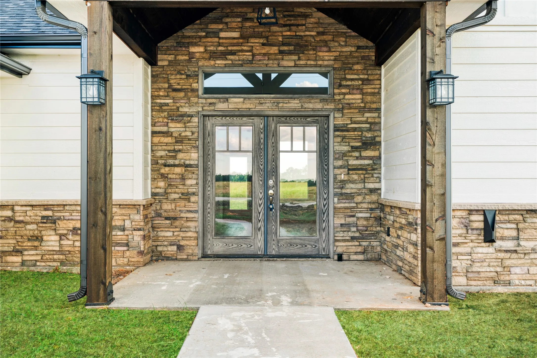 Single Family Residence For Sale in Lamar County , 451 County Road 26850, Petty, Texas 75470, 4 Bedroom, 3 Bathroom, 2 Garage spaces, 2,300 Sqft, built in 2026, mls#21377663, Real Estate Agent in Petty, Homes For Sale in Lamar county, Homes For Sale in Petty, Realtor in Petty Texas, Real Estate Brokerage Independent Realty Texas, Luminita Cordes Realtor