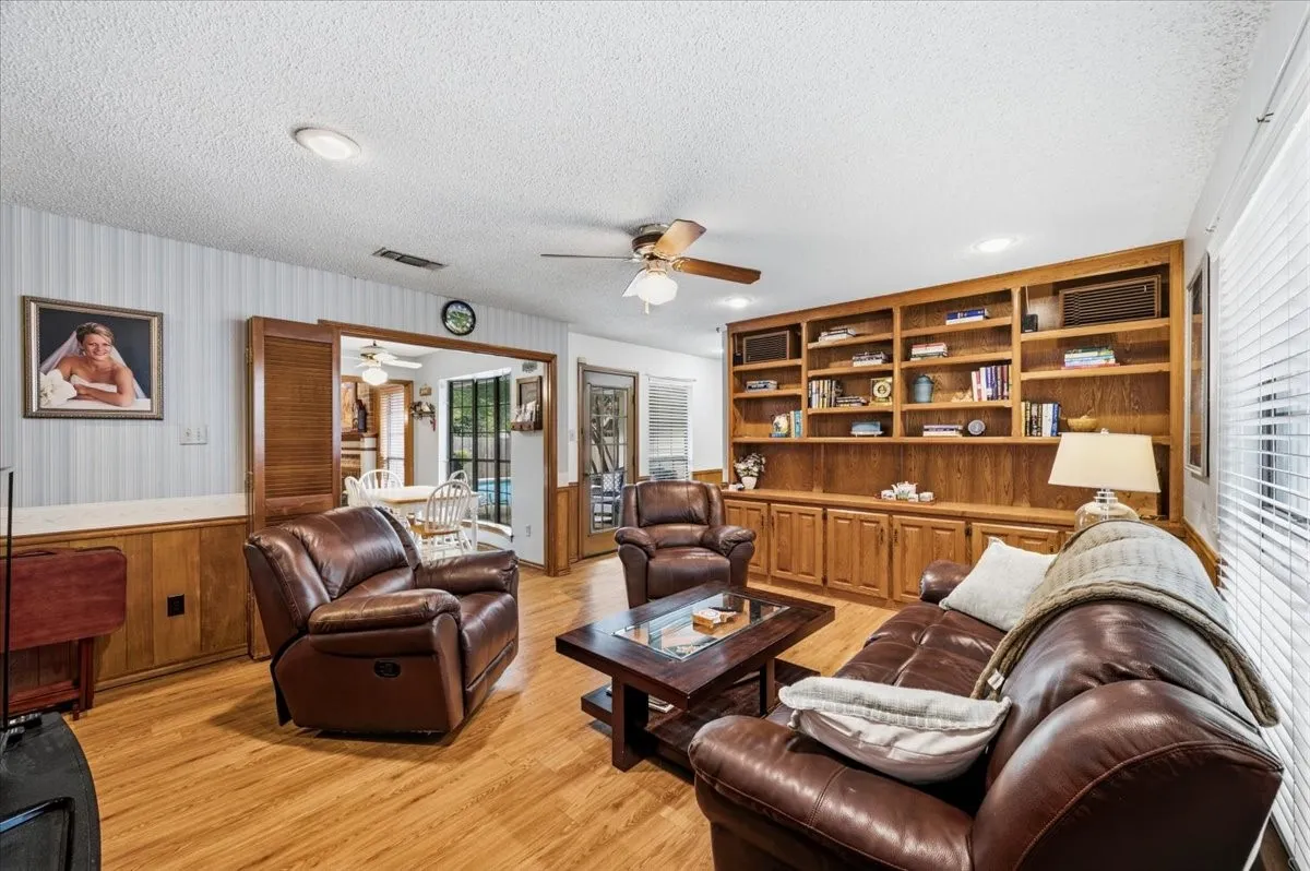 Beautiful built-in cabinetry!!

